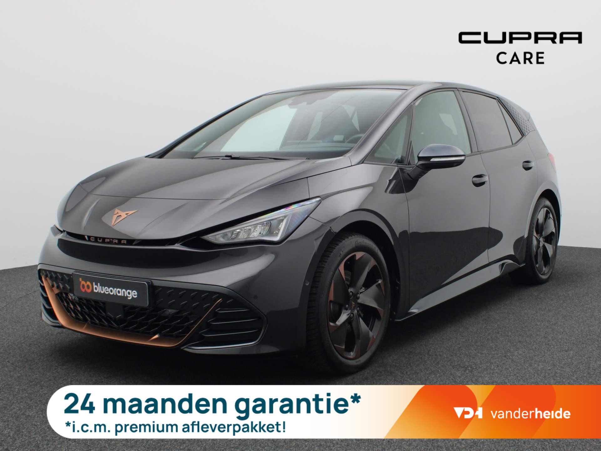 CUPRA Born Business 62 kWh 204PK Warmtepomp, panoramadak, head-up display, achteruitrijcamera, keyless entry, 19" LM velgen