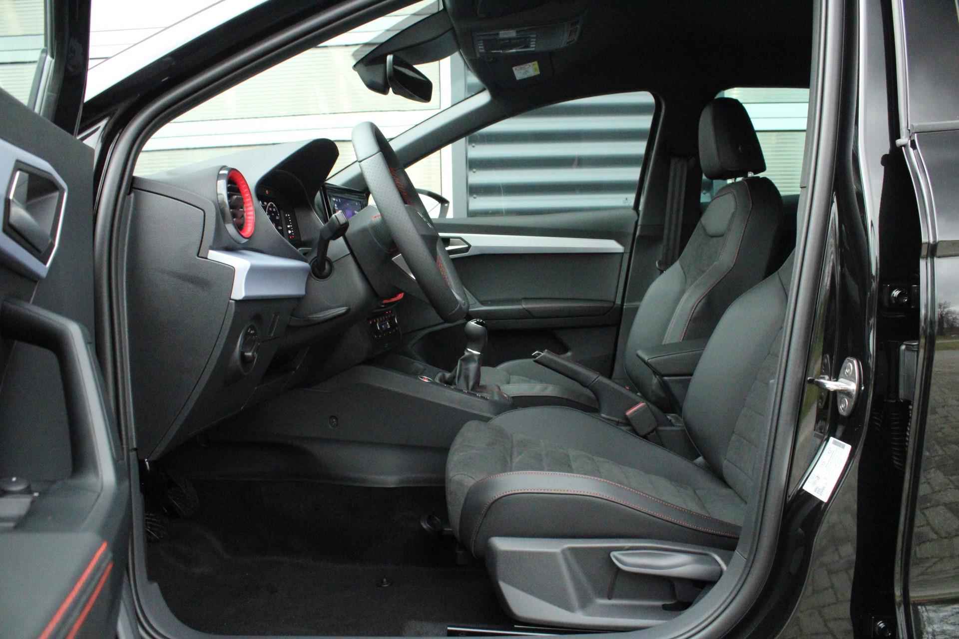 SEAT Ibiza 1.0 TSI 95pk FR Business Connect | Achteruitrijcamera | 17" Velgen - 14/39