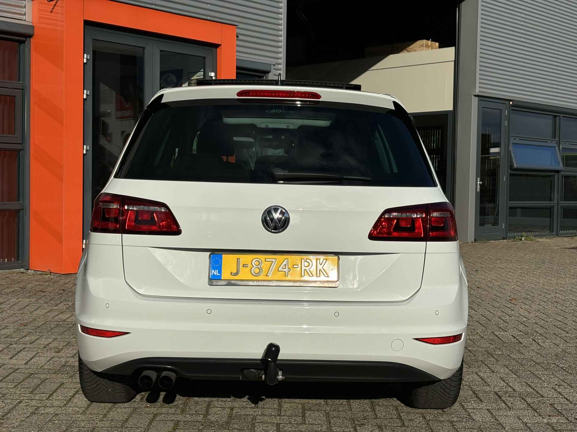 Volkswagen Golf Sportsvan 1.4 TSI Highline / Trekhaak / Allseason Banden / Schuifkanteldak / Airco / - 30/33