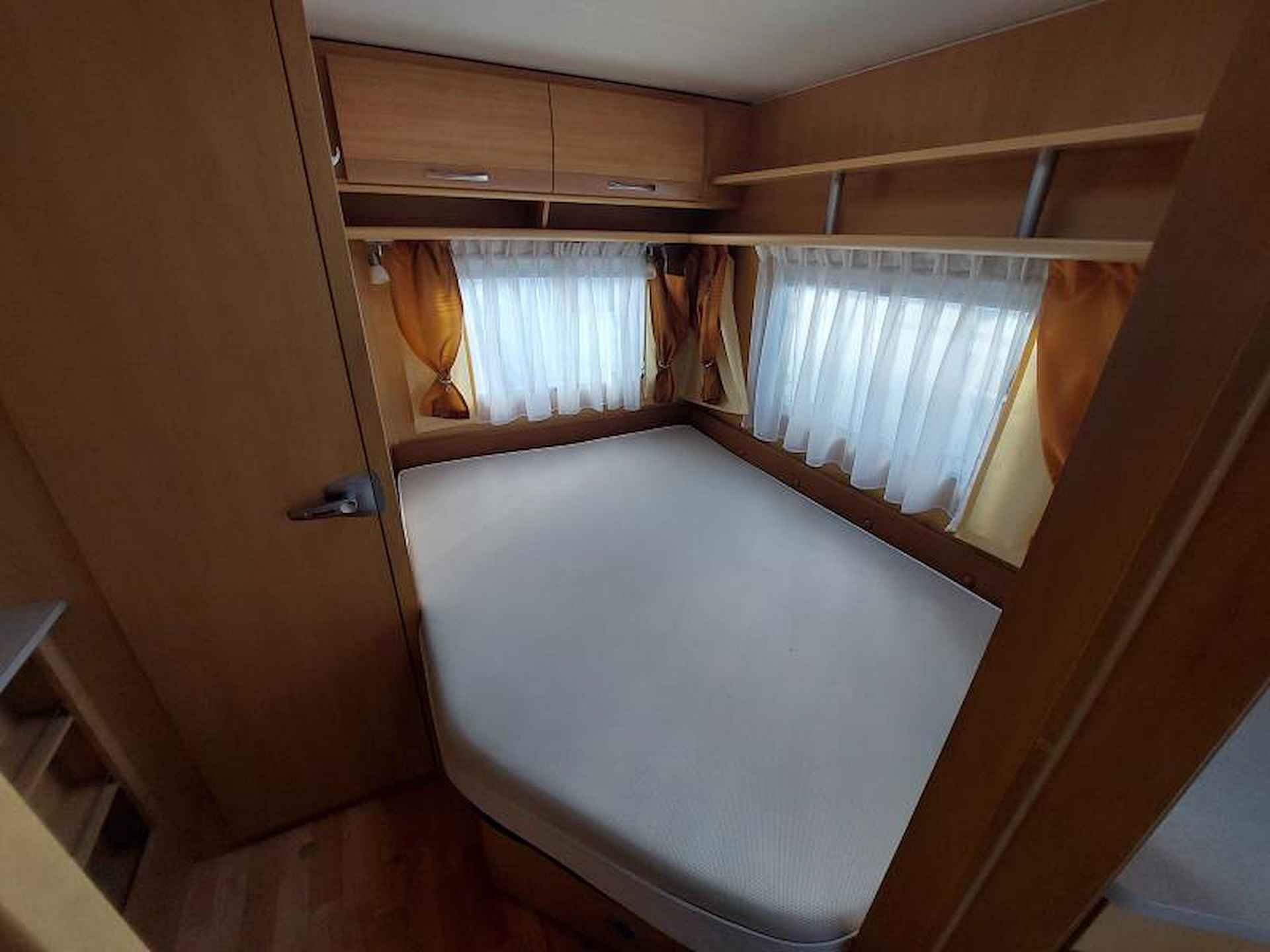 Dethleffs Camper 450 DB 2008 Fransbed - 12/14