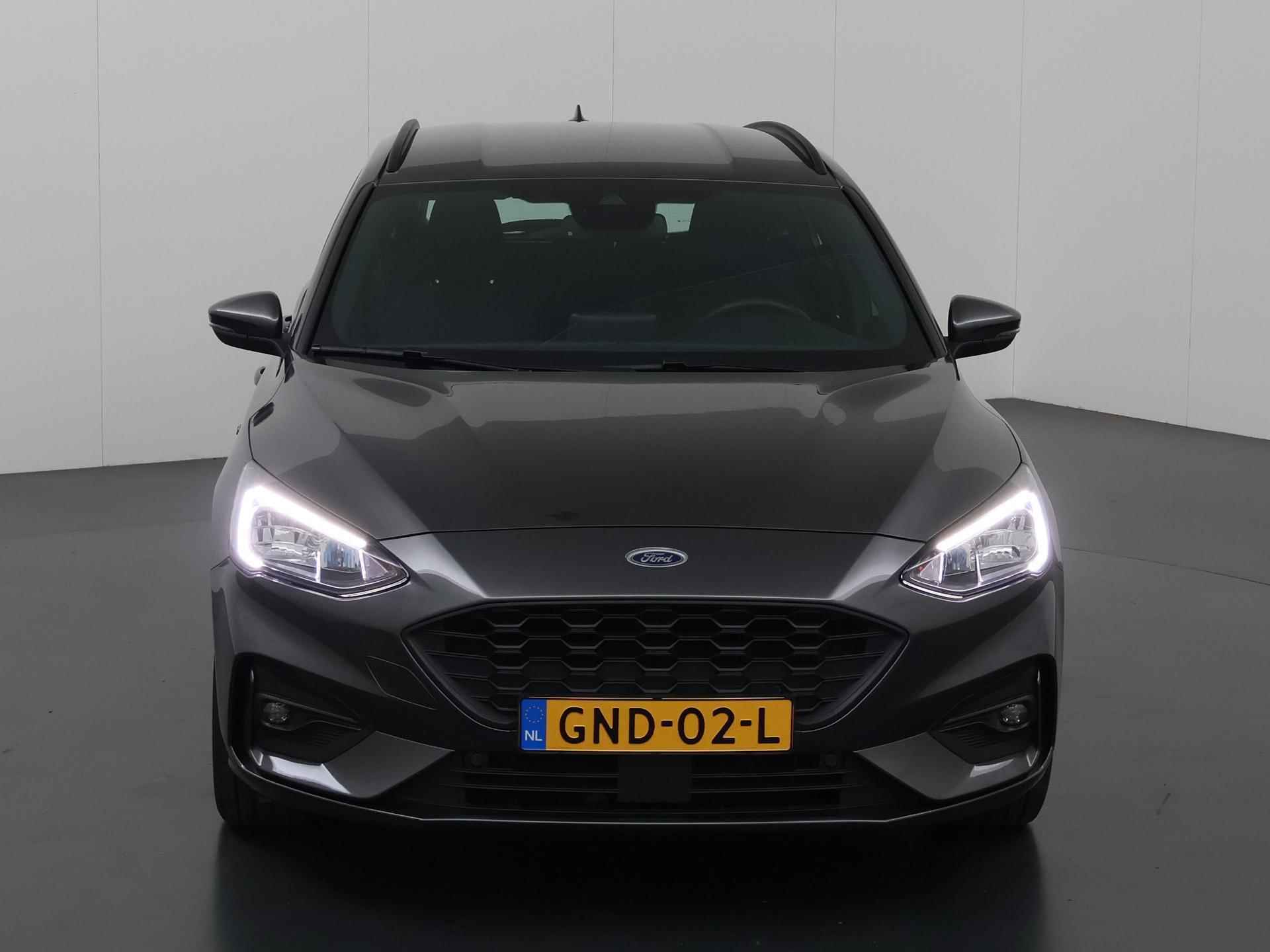 Ford Focus Wagon 1.0 EcoBoost Hybrid ST Line Business | Afneembare trekhaak | Climate Control | Winterpack | Parkeercamera | Navigatie - 4/44