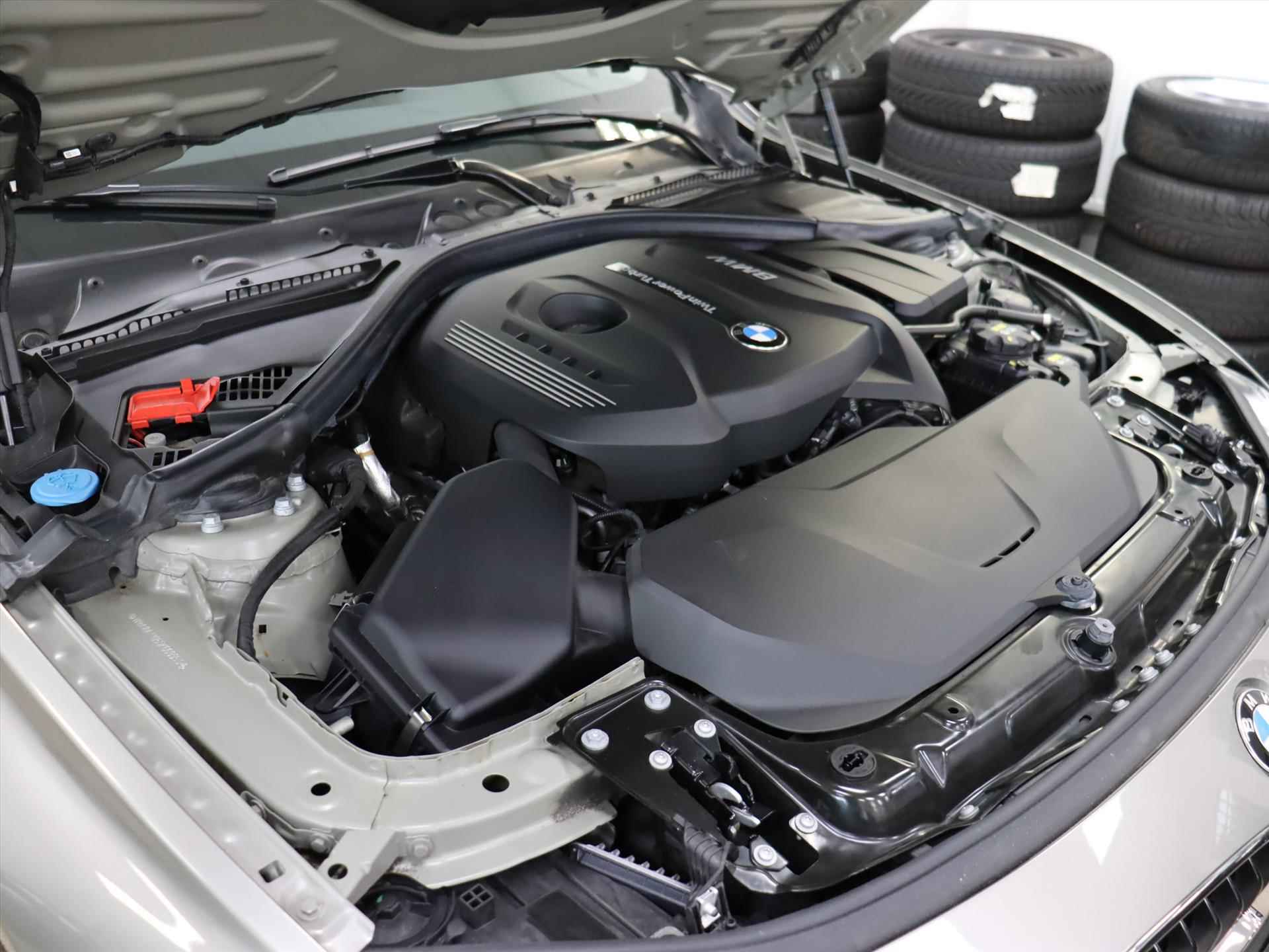 BMW 3-Serie (f30) 320i 184pk Aut Centennial Executive / LAGE KM Stand - 28/68