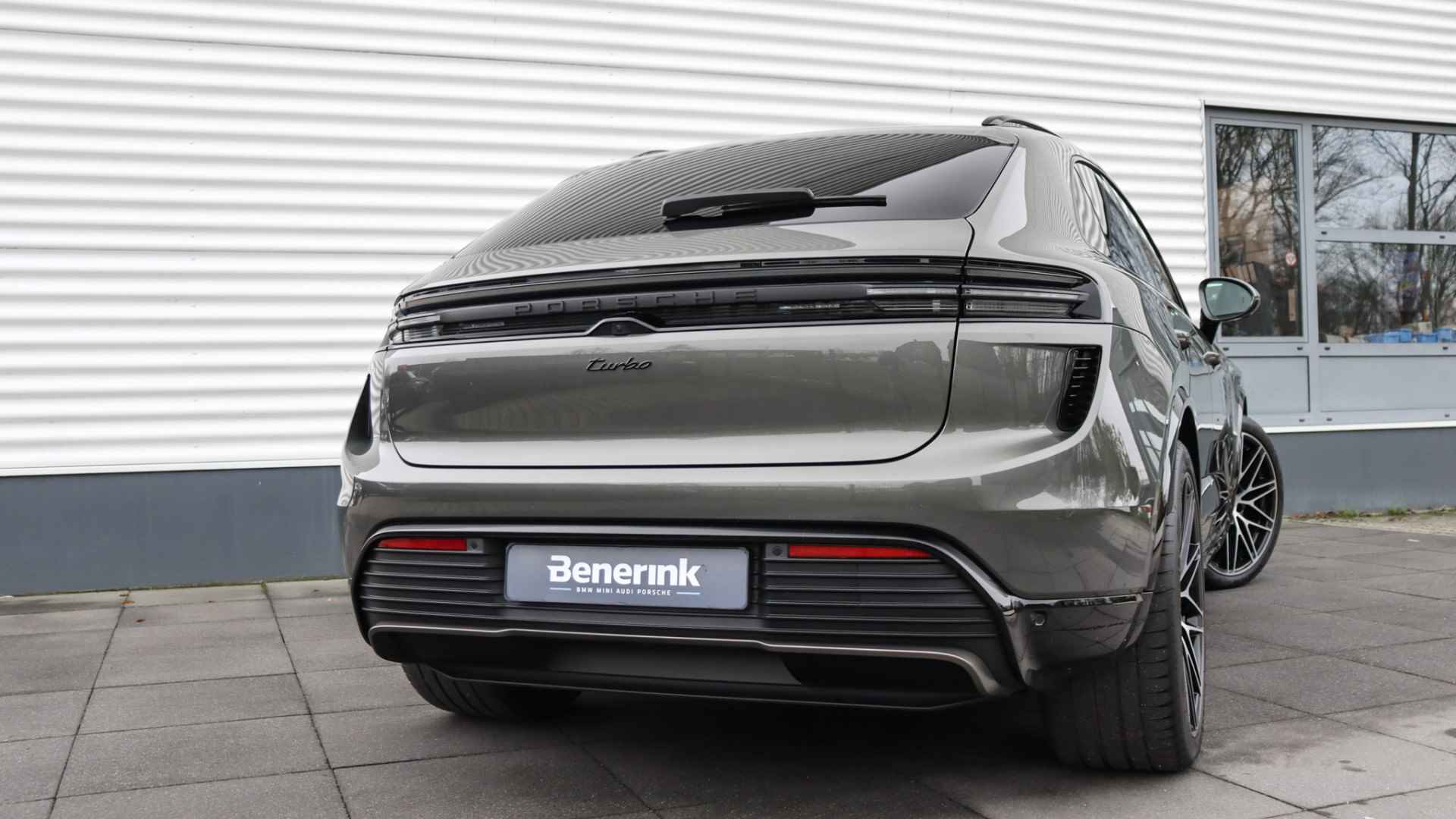 Porsche Macan Turbo | Head-up | InnoDrive | Achterasbesturing | Panoramadak | BOSE Sound | Matrix LED - 24/38