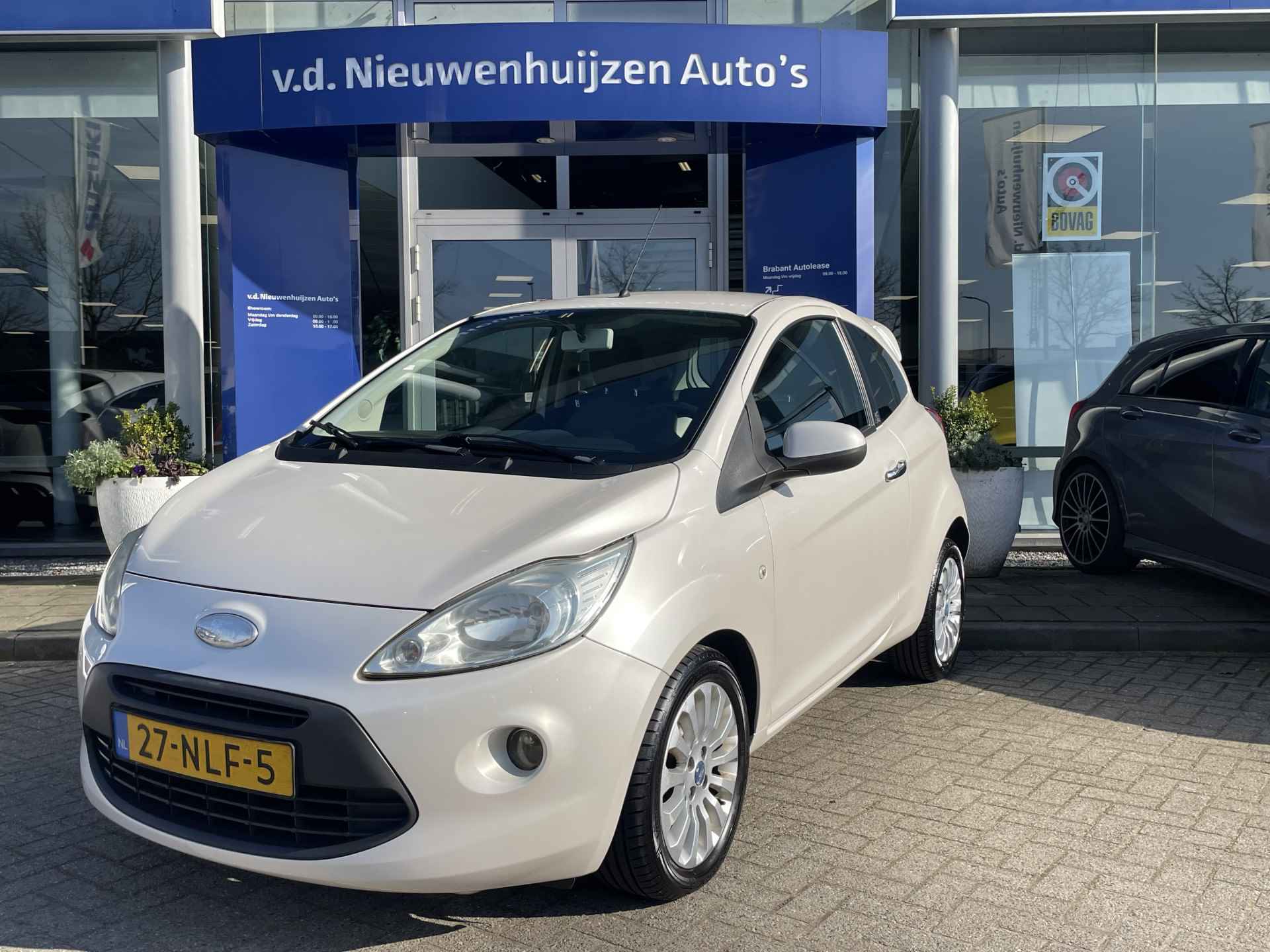 Ford Ka 1.2 Titanium X 70.000Km // Perfect onderhouden // 1e eigenaar info Roel 0492-588951