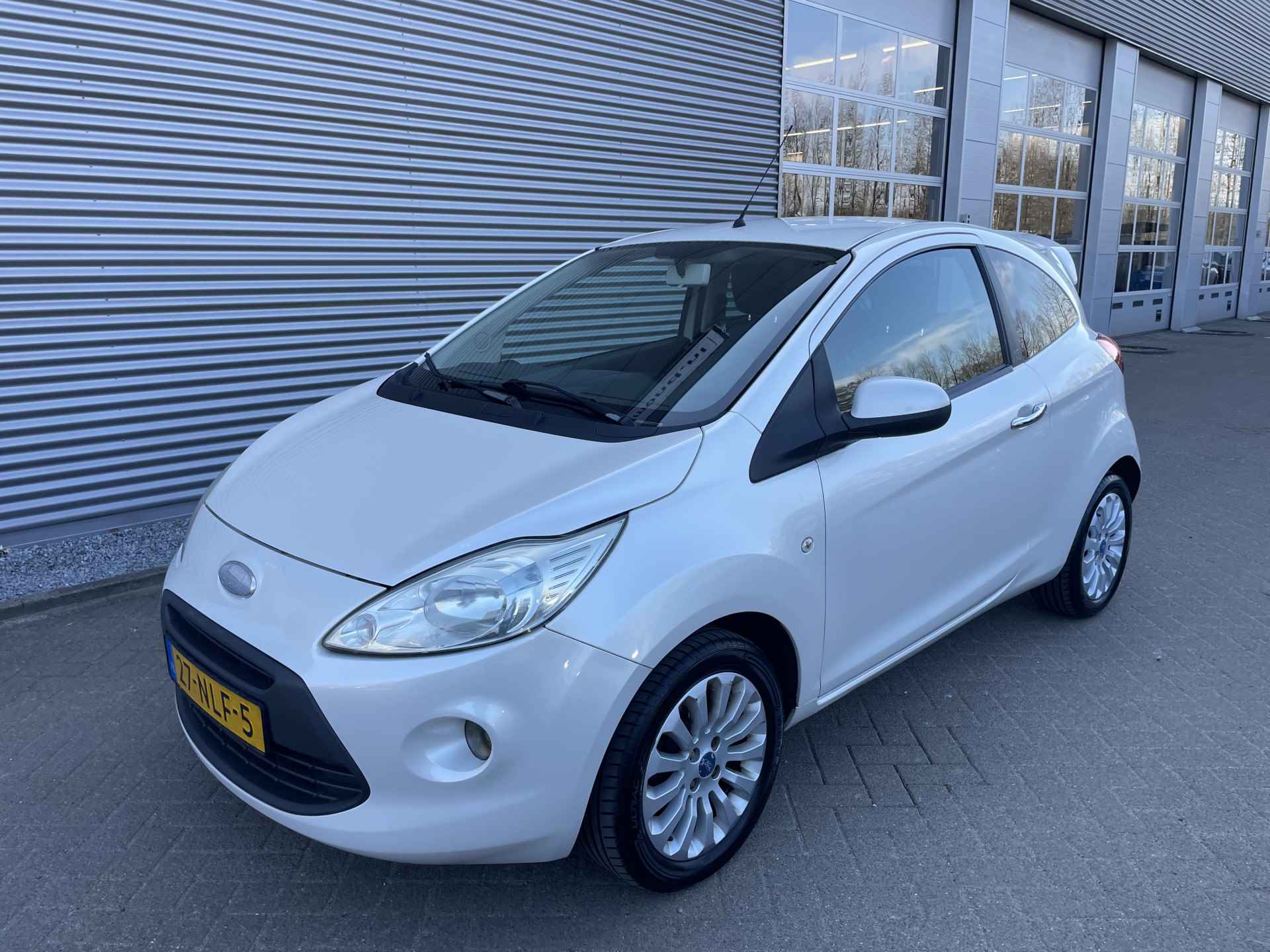 Ford Ka 1.2 Titanium X 70.000Km // Perfect onderhouden // 1e eigenaar info Roel 0492-588951 - 3/16