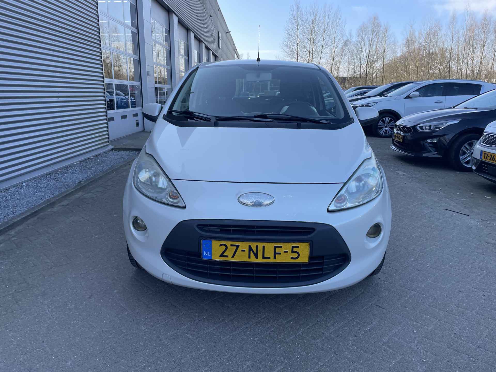 Ford Ka 1.2 Titanium X 70.000Km // Perfect onderhouden // 1e eigenaar info Roel 0492-588951 - 4/16