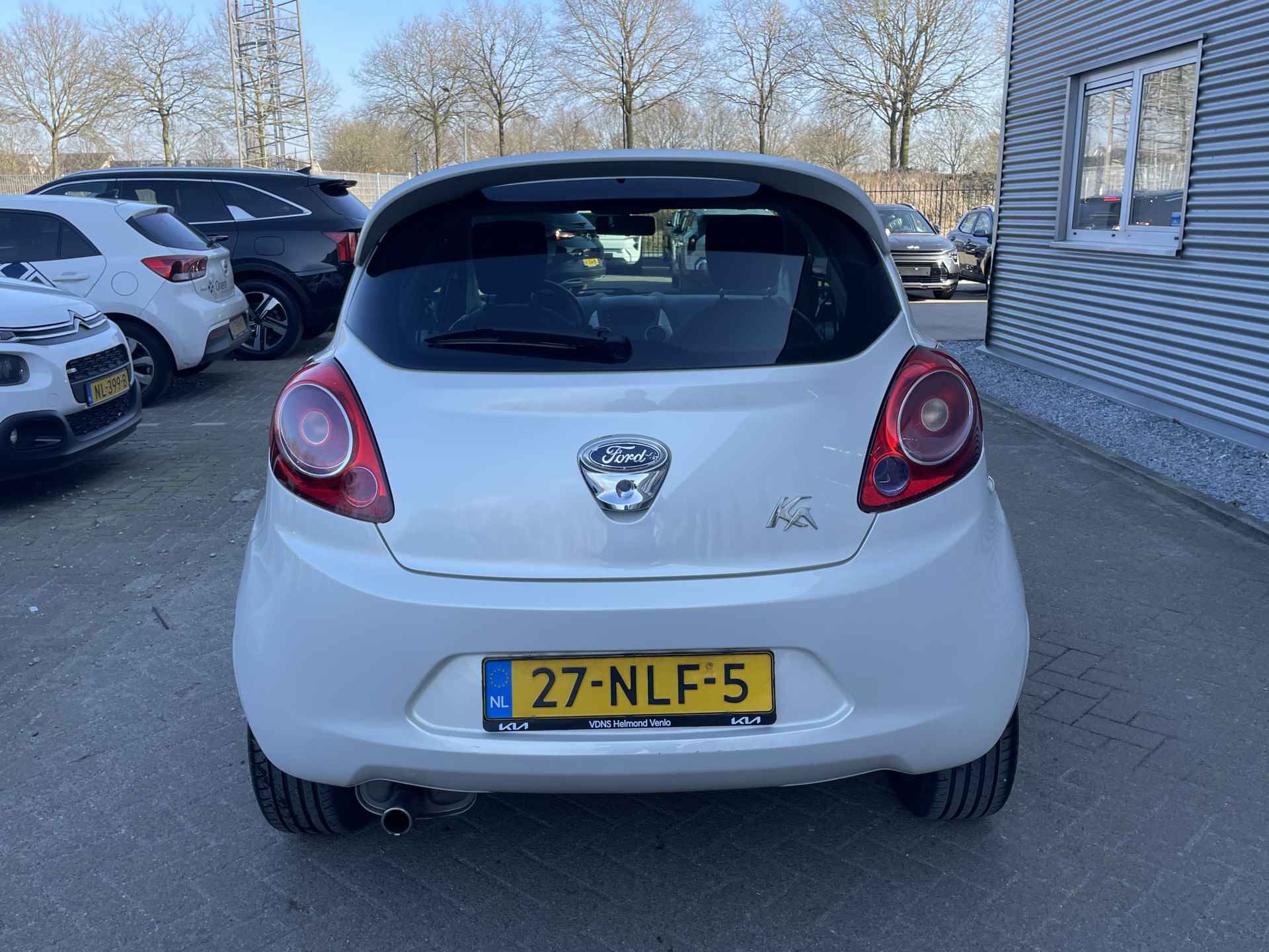 Ford Ka 1.2 Titanium X 70.000Km // Perfect onderhouden // 1e eigenaar info Roel 0492-588951 - 6/16