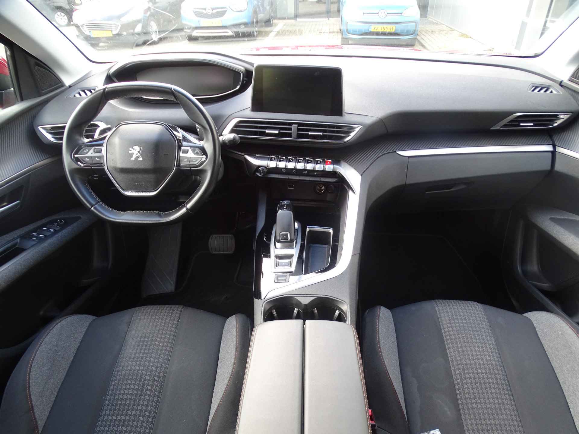 Peugeot 3008 1.2 Automaat Executive, Camera, Cruise Control, 1e EIG, NL/NAP! - 28/69