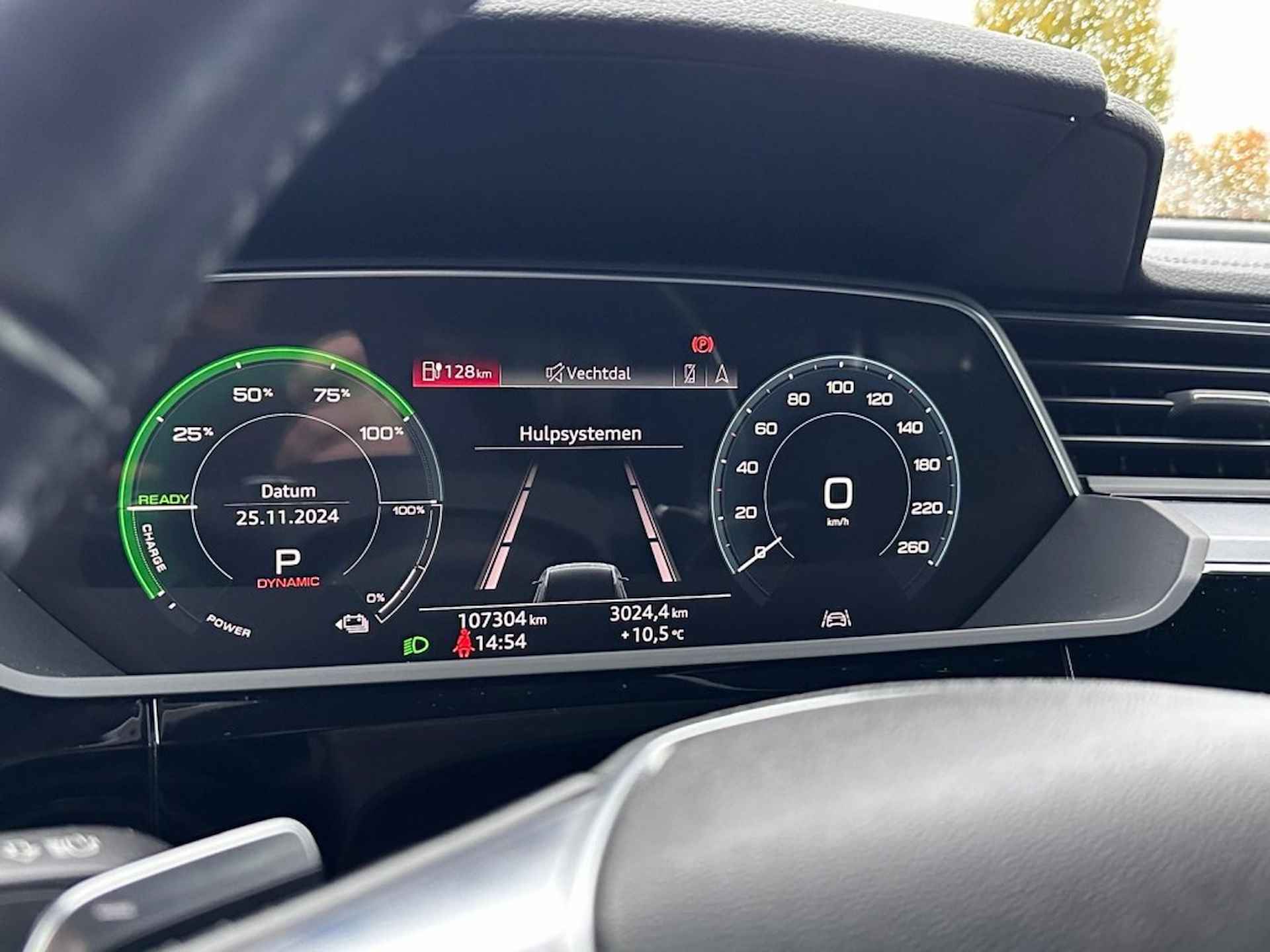 AUDI E-tron 50 quattro Launch edition 71 kWh - 13/26