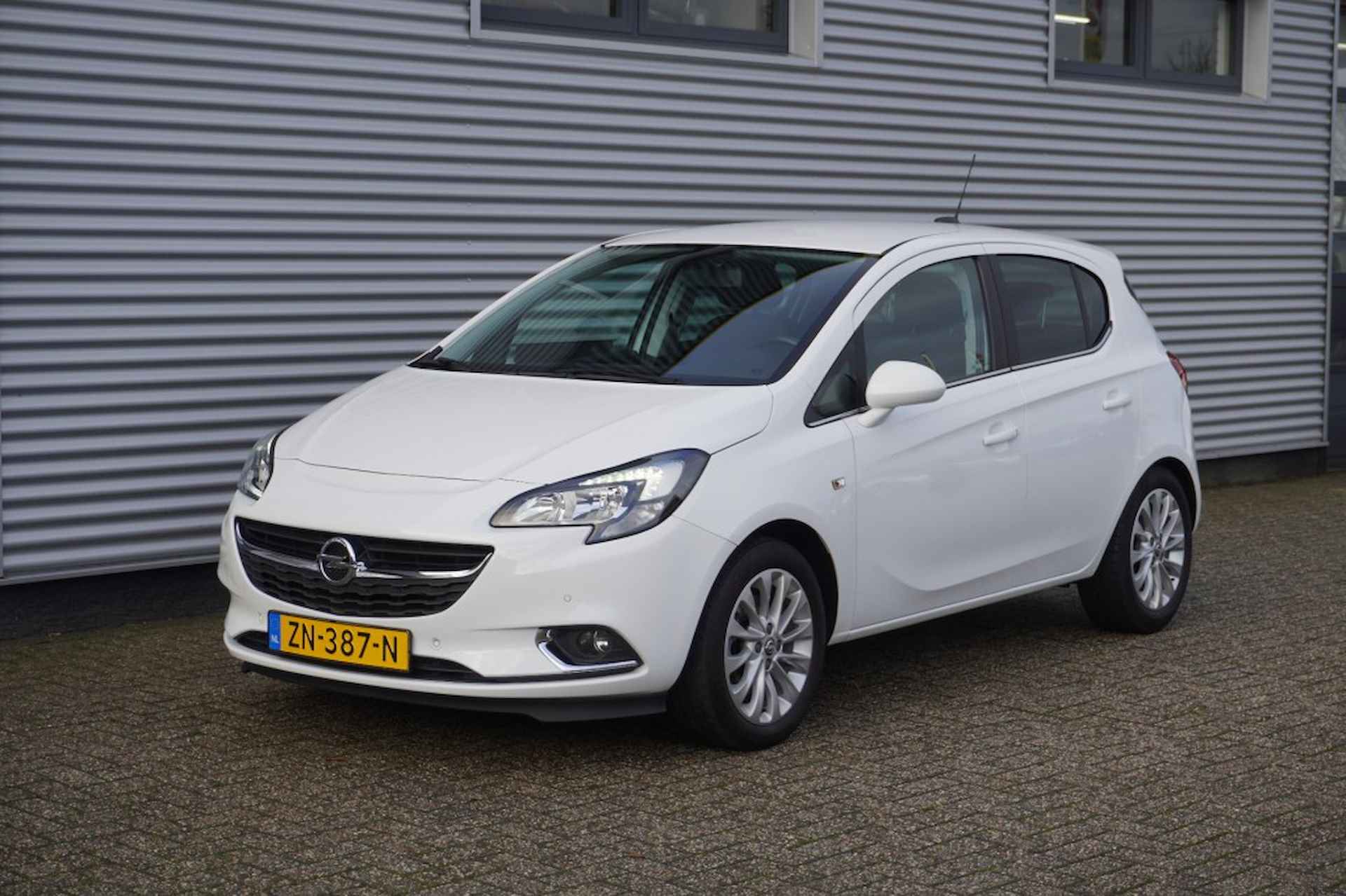 OPEL Corsa 1.0 Turbo Online Edition / Trekhaak / Camera / PDC / Navi / DAB+ - 2/28