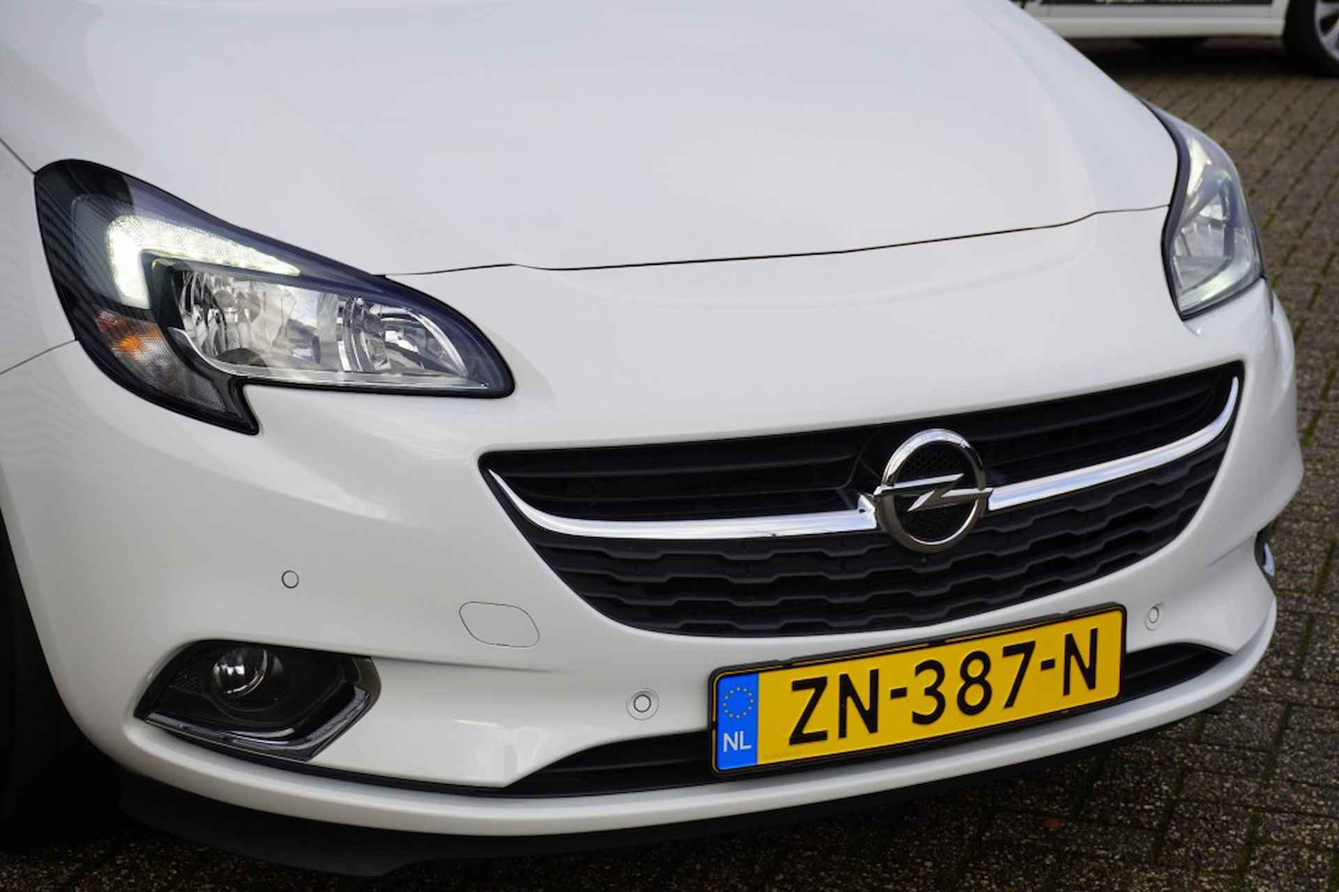 OPEL Corsa 1.0 Turbo Online Edition / Trekhaak / Camera / PDC / Navi / DAB+ - 8/28