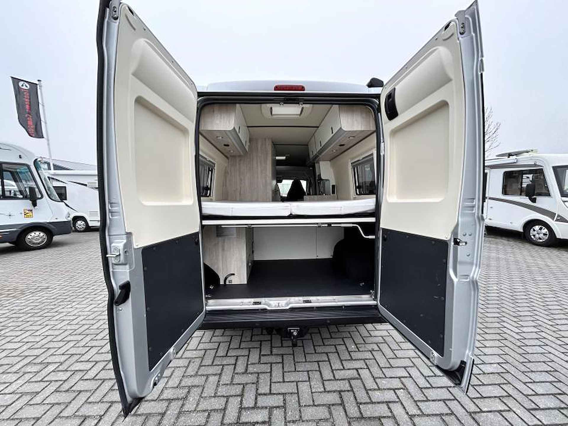 Westfalia Amundsen  vastbed/2020/Euro-6/6.00m - 7/24