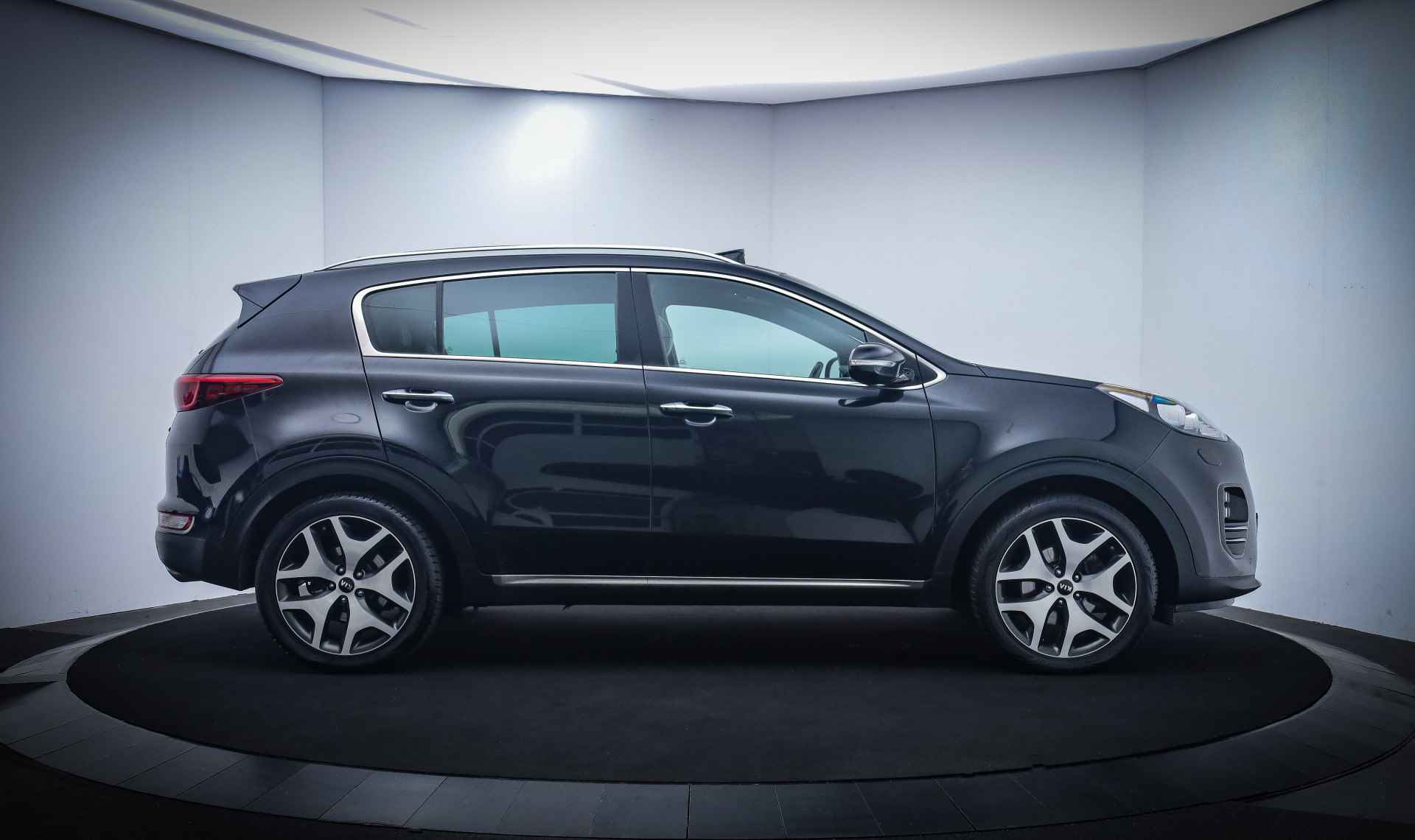 Kia Sportage 1.6 T-GDI GT-Line PlusLine 177PK PANO/LEDER/JBL AUDIO/STOELVERW+KOELING/CAMERA/CARPLAY/NAVI/AFN TREKHAAK/XENON/LMV 19'' - 4/32