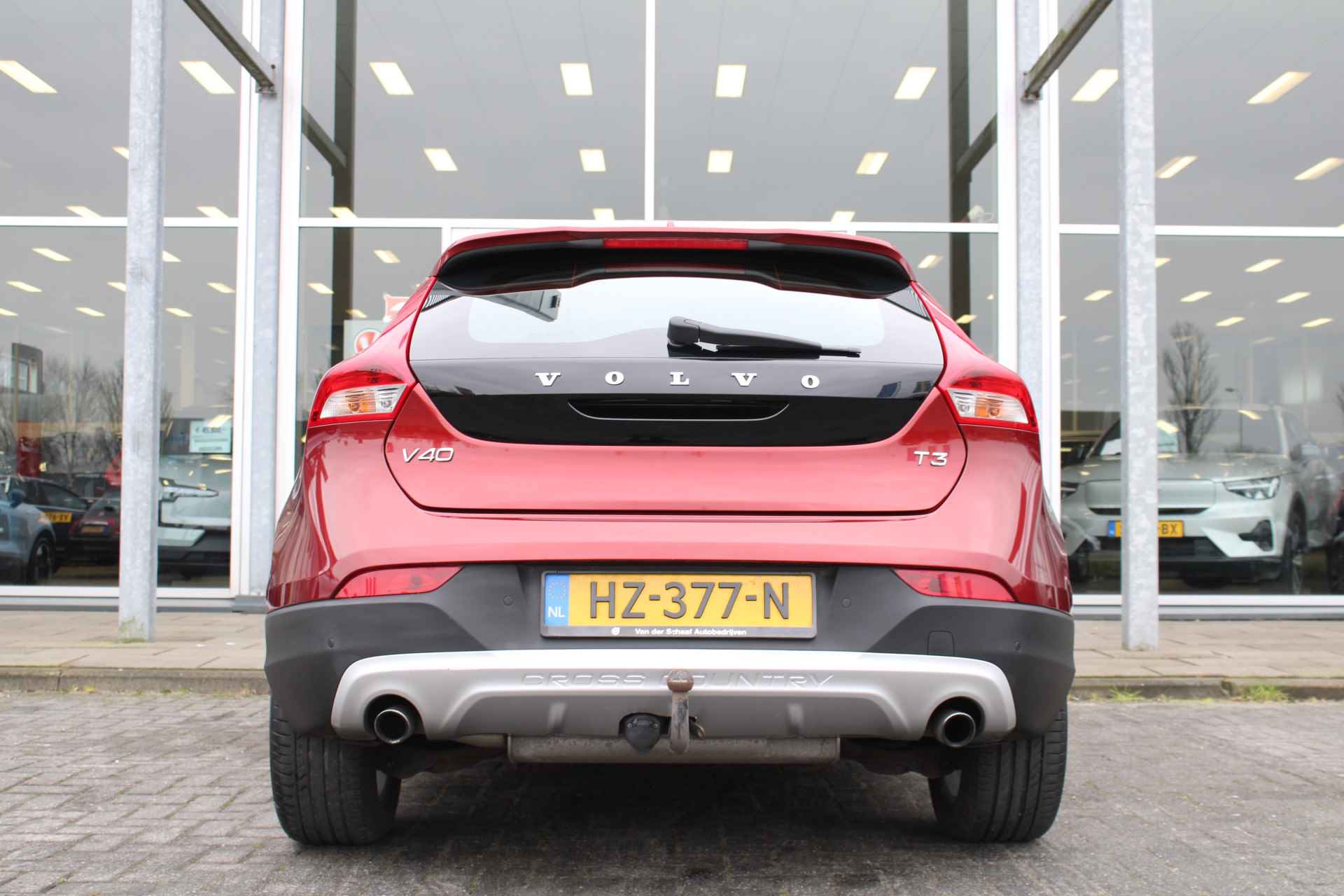 Volvo V40 Cross Country 2.0 T3 Summum | Verw. Voorstoelen | Trekhaak | Clima | Leder | 17" LMV | Navi - 5/68