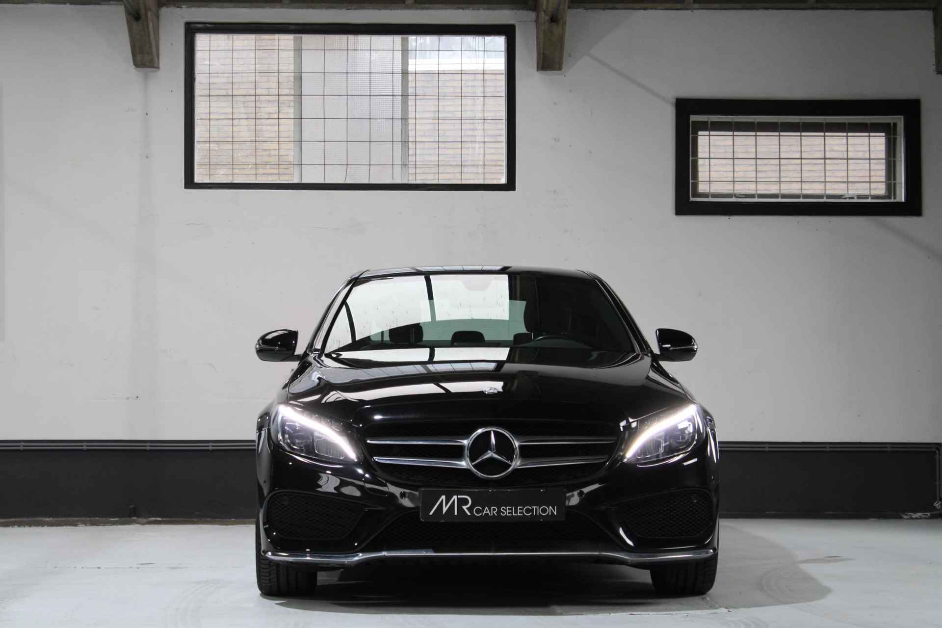 Mercedes-Benz C-klasse 180 Prestige | AMG | Stoelverwarming | Leder | Elektr. achterklep | NL Auto | - 3/23