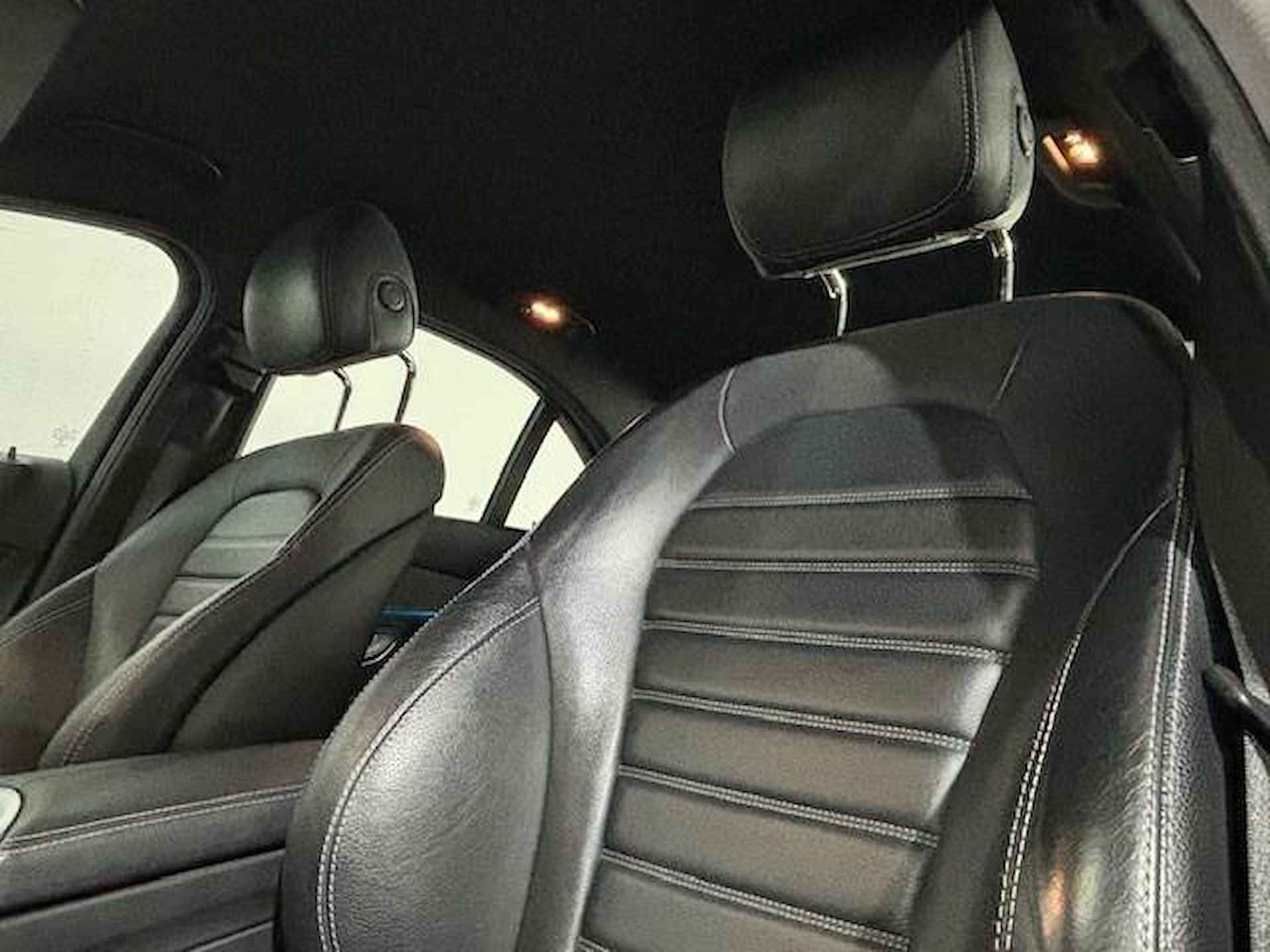 Mercedes-Benz C-klasse 180 Prestige | AMG | Stoelverwarming | Leder | Elektr. achterklep | NL Auto | - 11/23