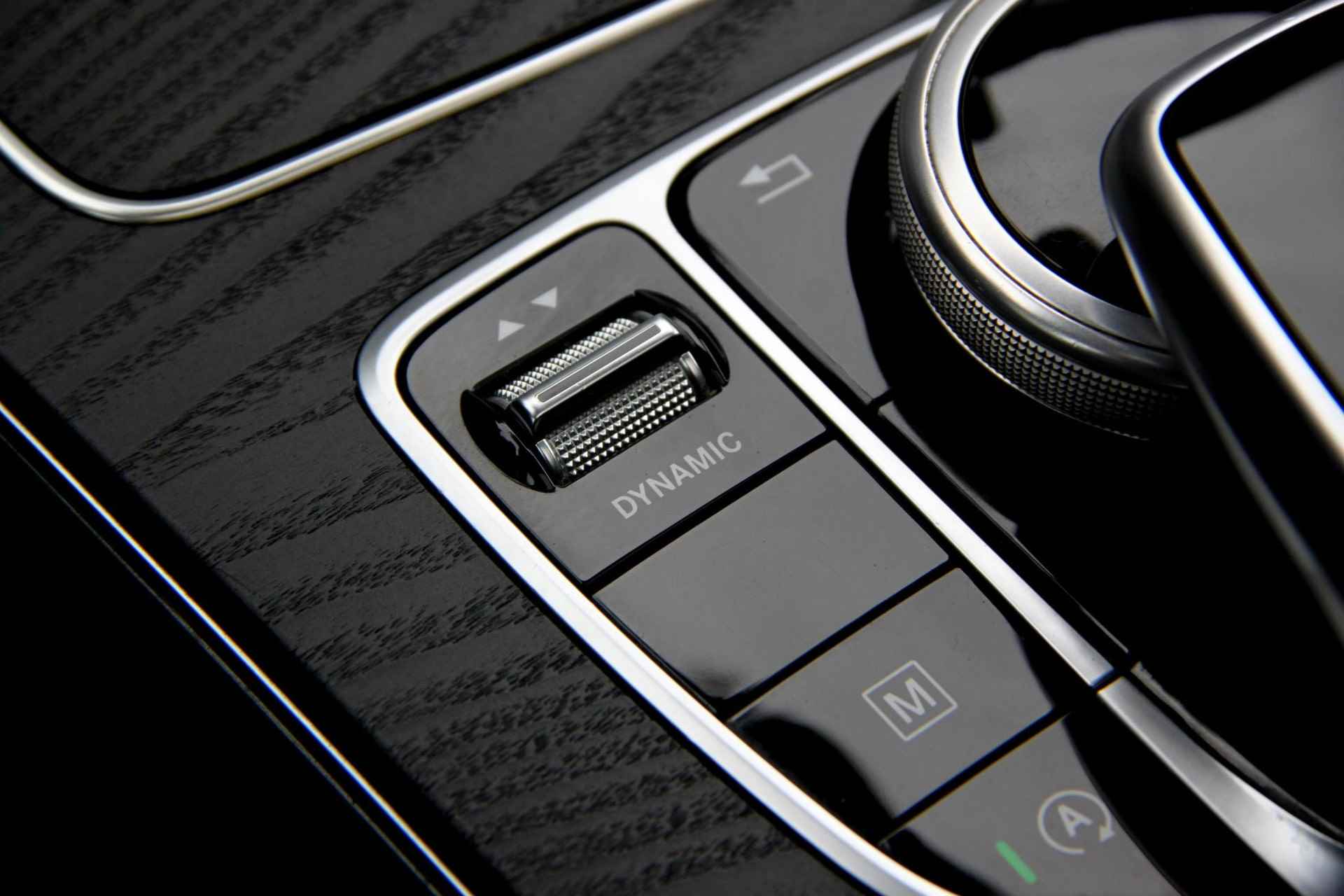 Mercedes-Benz GLC-klasse Coupé 250 4MATIC Premium Plus / AMG PAKKET / PANODAK / 20INCH - 22/34