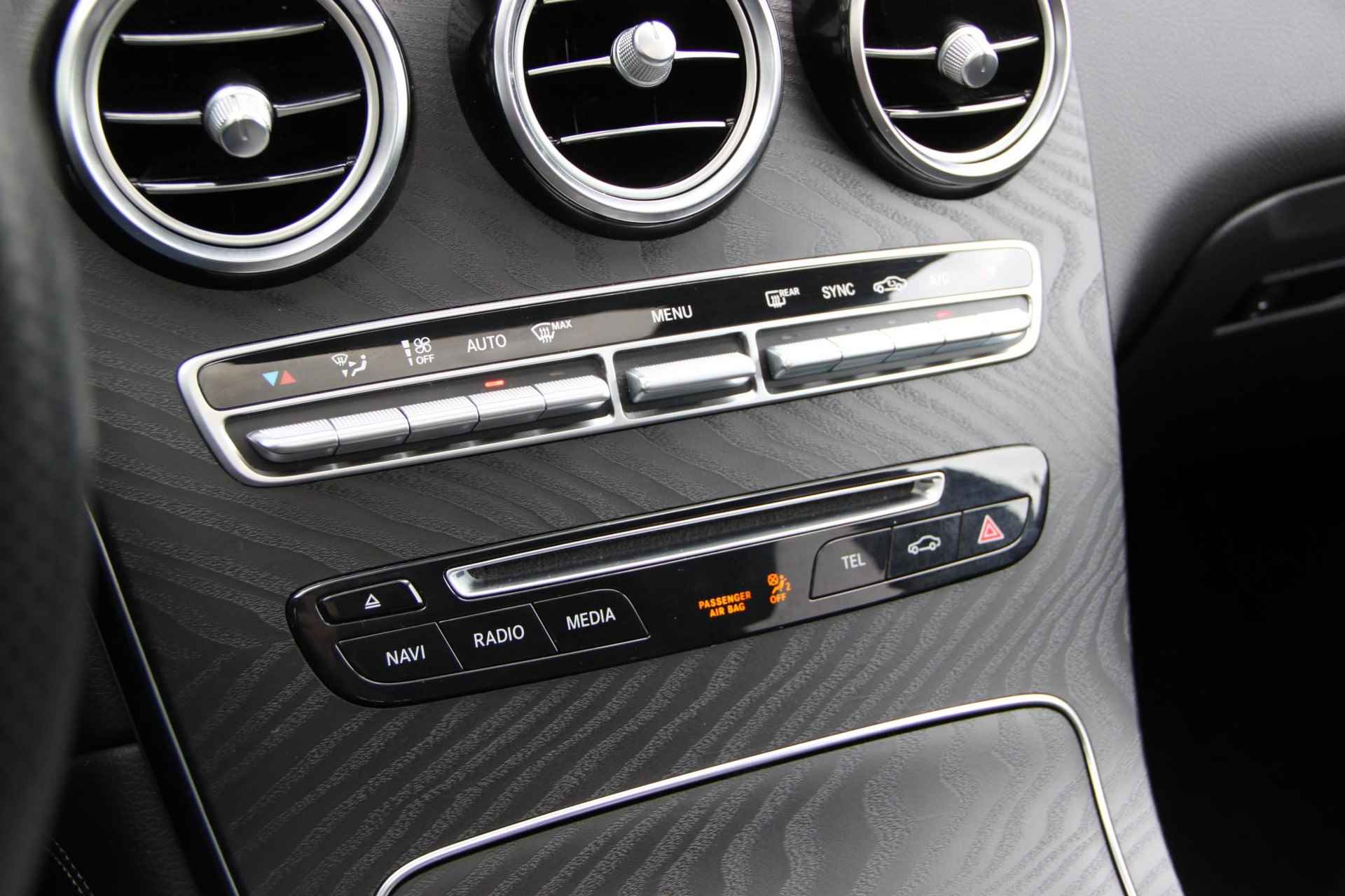 Mercedes-Benz GLC-klasse Coupé 250 4MATIC Premium Plus / AMG PAKKET / PANODAK / 20INCH - 24/34