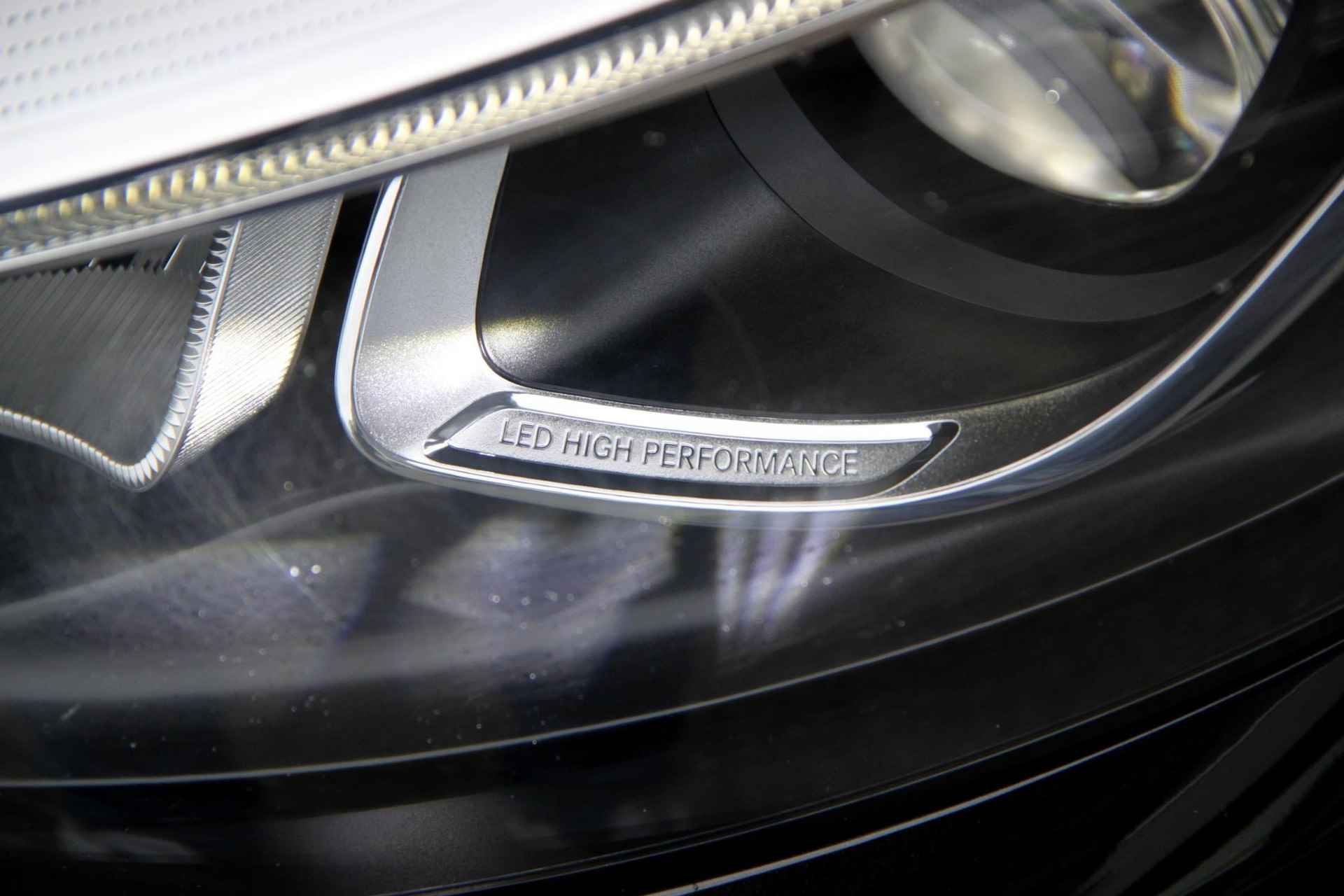 Mercedes-Benz GLC-klasse Coupé 250 4MATIC Premium Plus / AMG PAKKET / PANODAK / 20INCH - 29/34