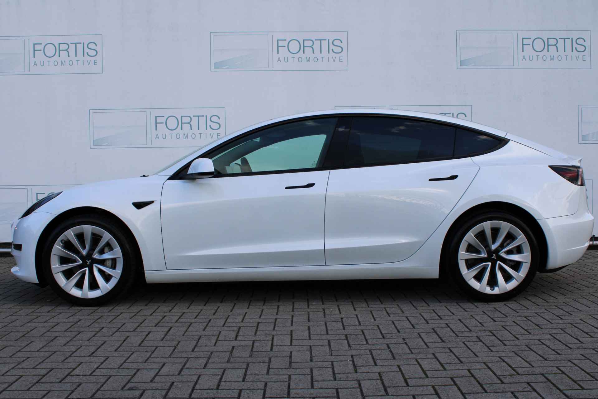 Tesla Model 3 Standard RWD Plus 60 kWh LEDER| NAVI | ZEER NETJES | PANO | CAMERA | - 11/32