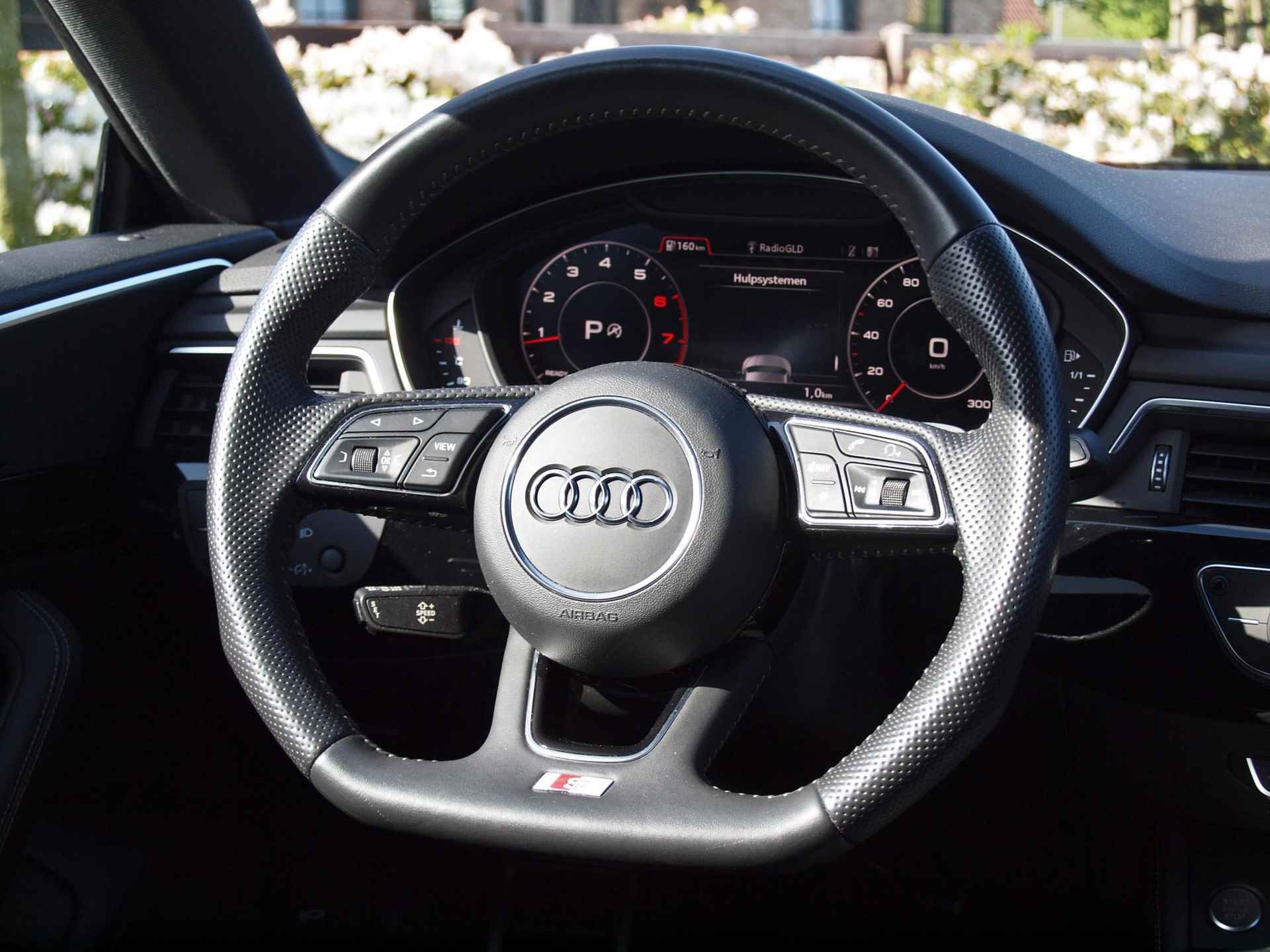 Audi A5 Sportback 35 TFSI Sport S-line black edition | 38.000km | Virtual cockpit | Full-map Navigatie - 17/39