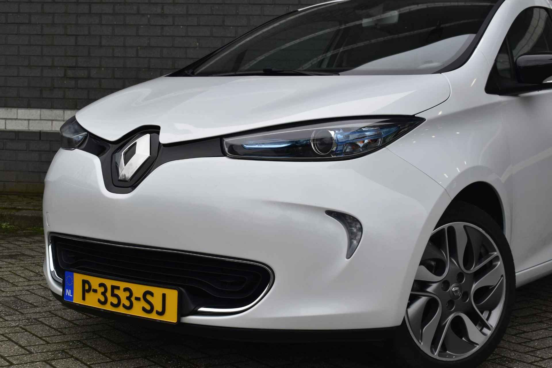 Renault ZOE Q210 Zen Quickcharge 22 kWh (ex Accu) / 85% SOH / Navi / Airco / 16" LMV - 18/37