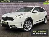 Kia Niro 1.6 GDi Hybrid DynamicPlusLine Adaptive Cruise control | Stuur/Stoelverwarming | Camera | Navigatie | Winterset | Volledige Onderhoud | PDC |