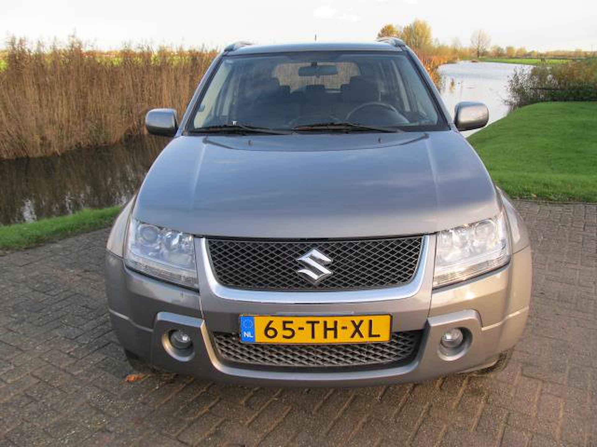 Suzuki Grand Vitara 2.0-16V Exclusive Automaat - 3/22