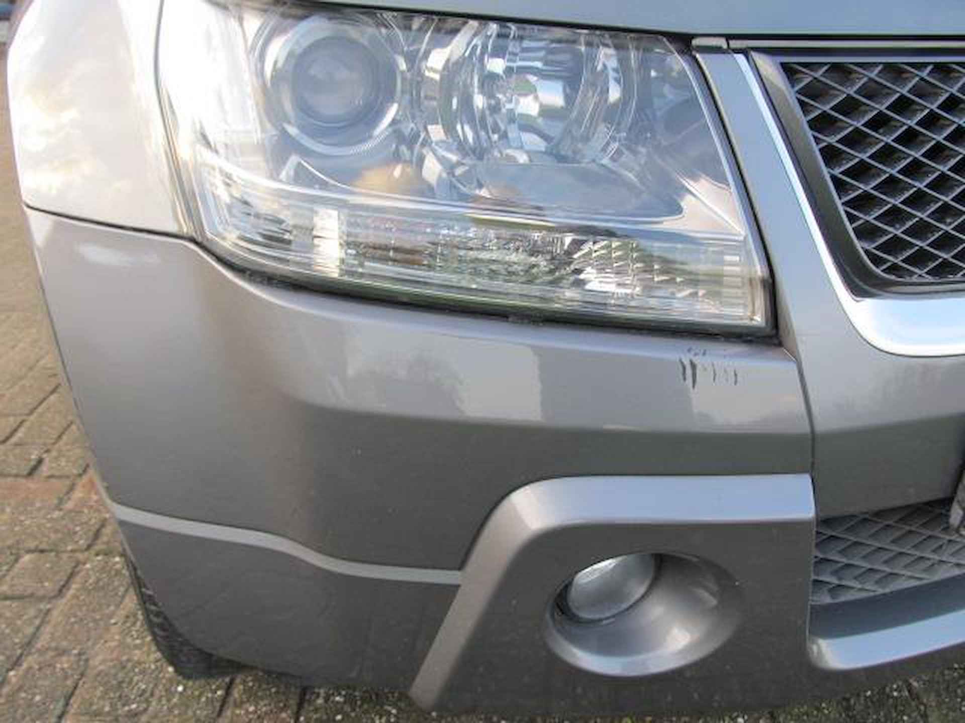 Suzuki Grand Vitara 2.0-16V Exclusive Automaat - 8/22