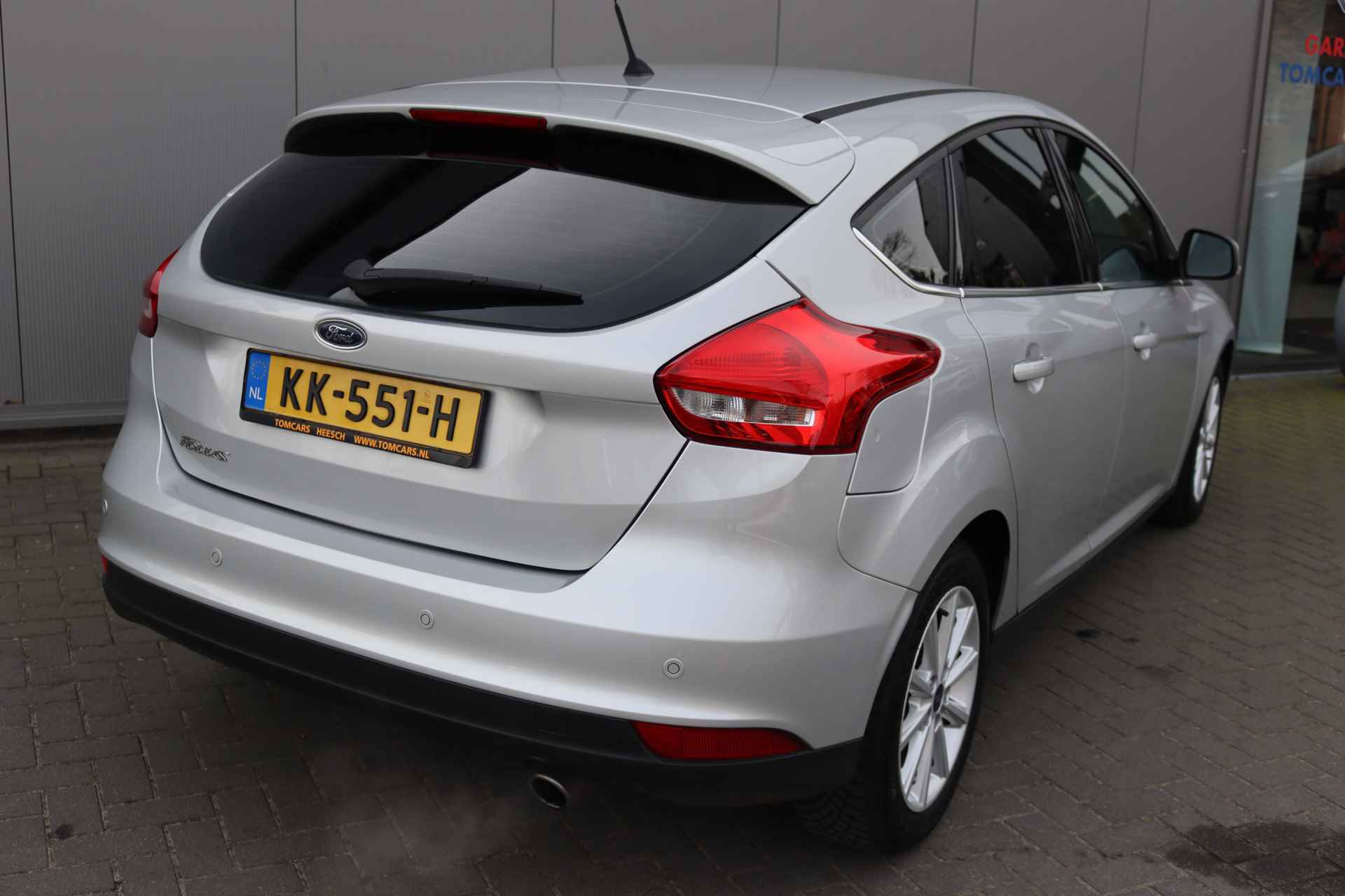 Ford Focus 1.5 EcoB. 150PK Automaat Titanium Navigatie/Cruise-control/Winter-pack/Climate-control - 11/31