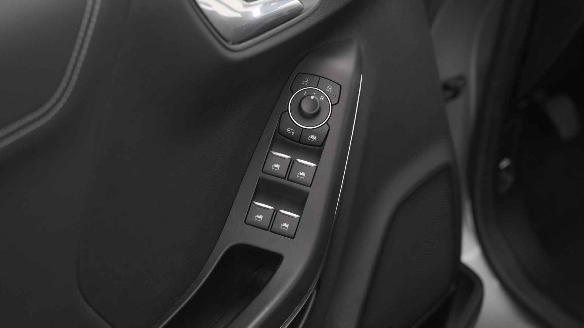 Ford Puma 1.0 EcoBoost Hybrid Titanium X | Trekhaak | Camera | Navigatie | Winterpakket | Parkeersensoren | Apple Carplay - 23/72