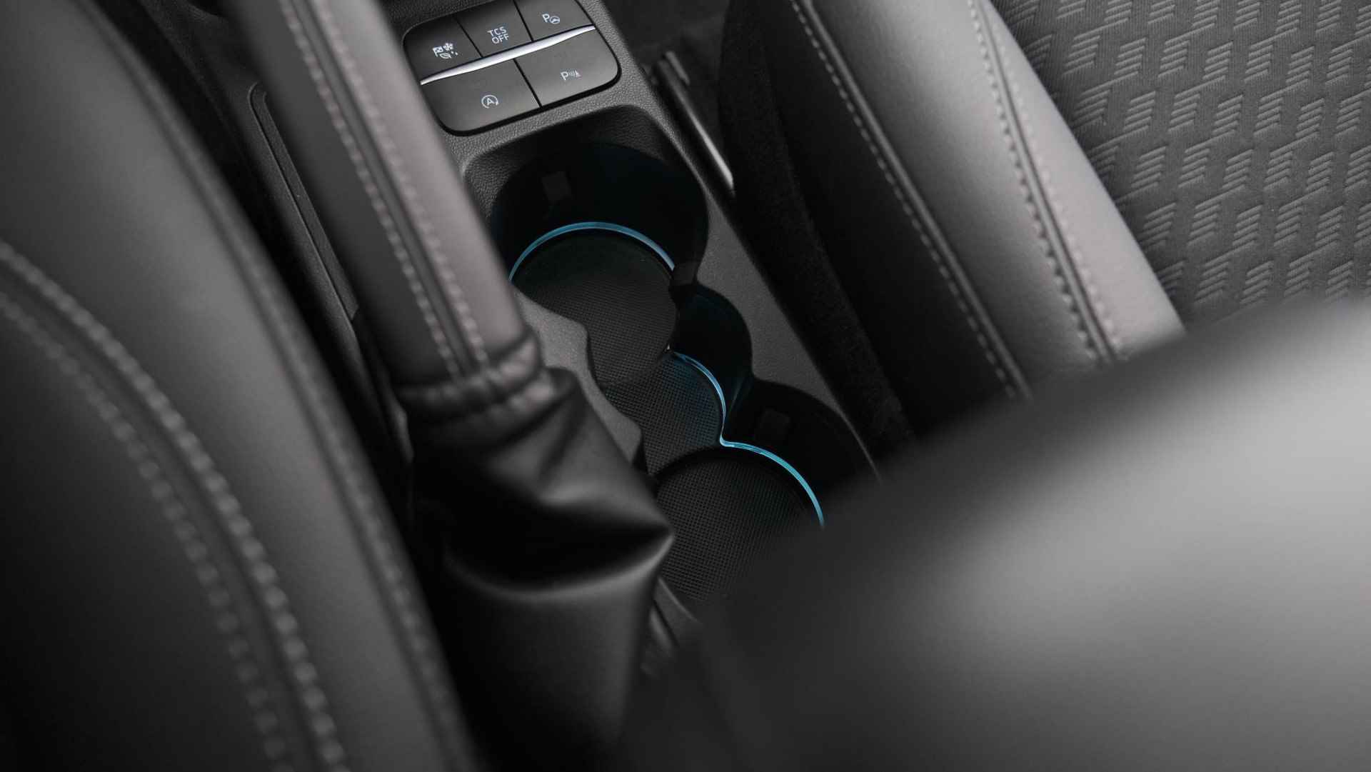 Ford Puma 1.0 EcoBoost Hybrid Titanium X | Trekhaak | Camera | Navigatie | Winterpakket | Parkeersensoren | Apple Carplay - 36/72