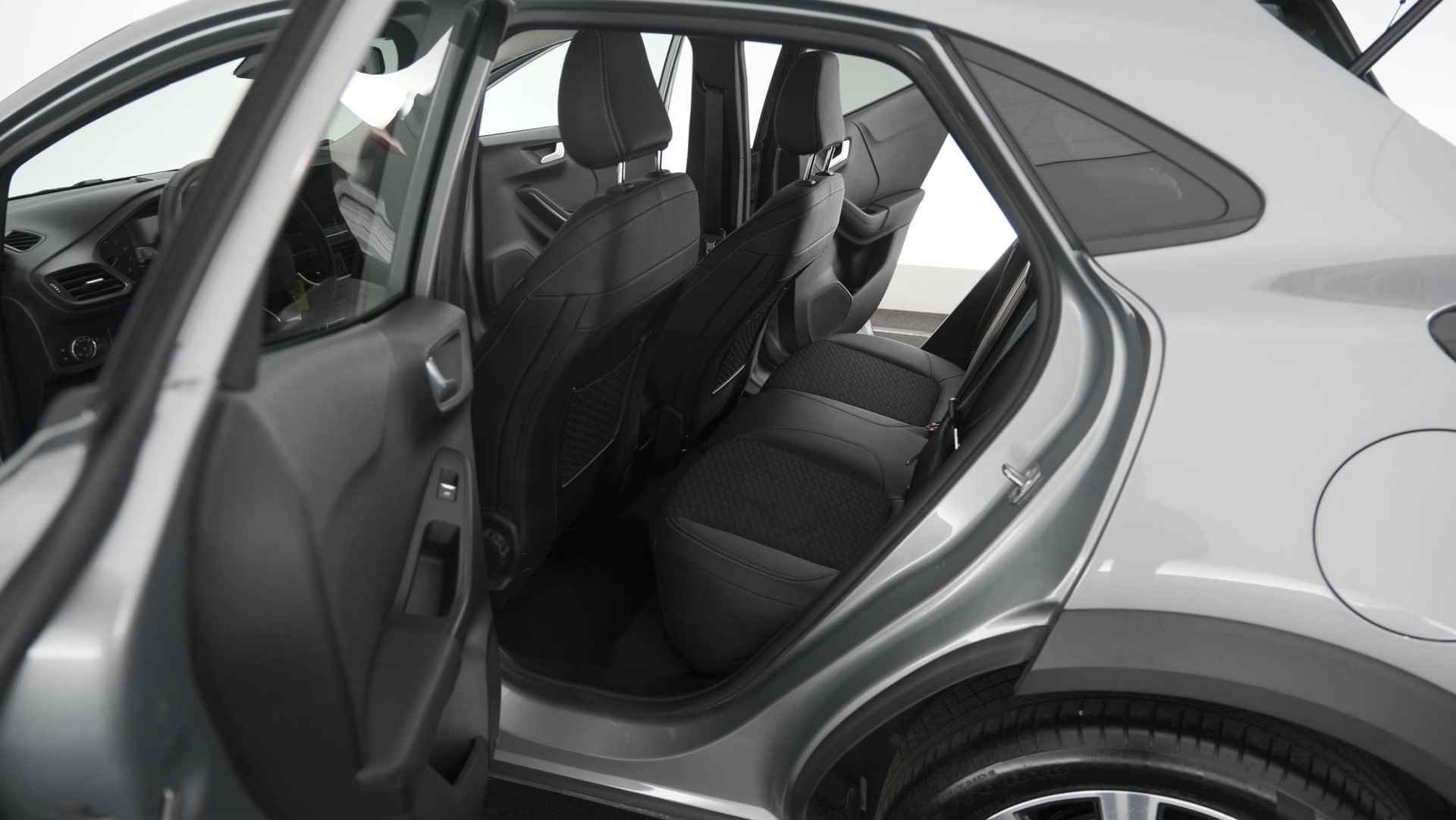 Ford Puma 1.0 EcoBoost Hybrid Titanium X | Trekhaak | Camera | Navigatie | Winterpakket | Parkeersensoren | Apple Carplay - 44/72