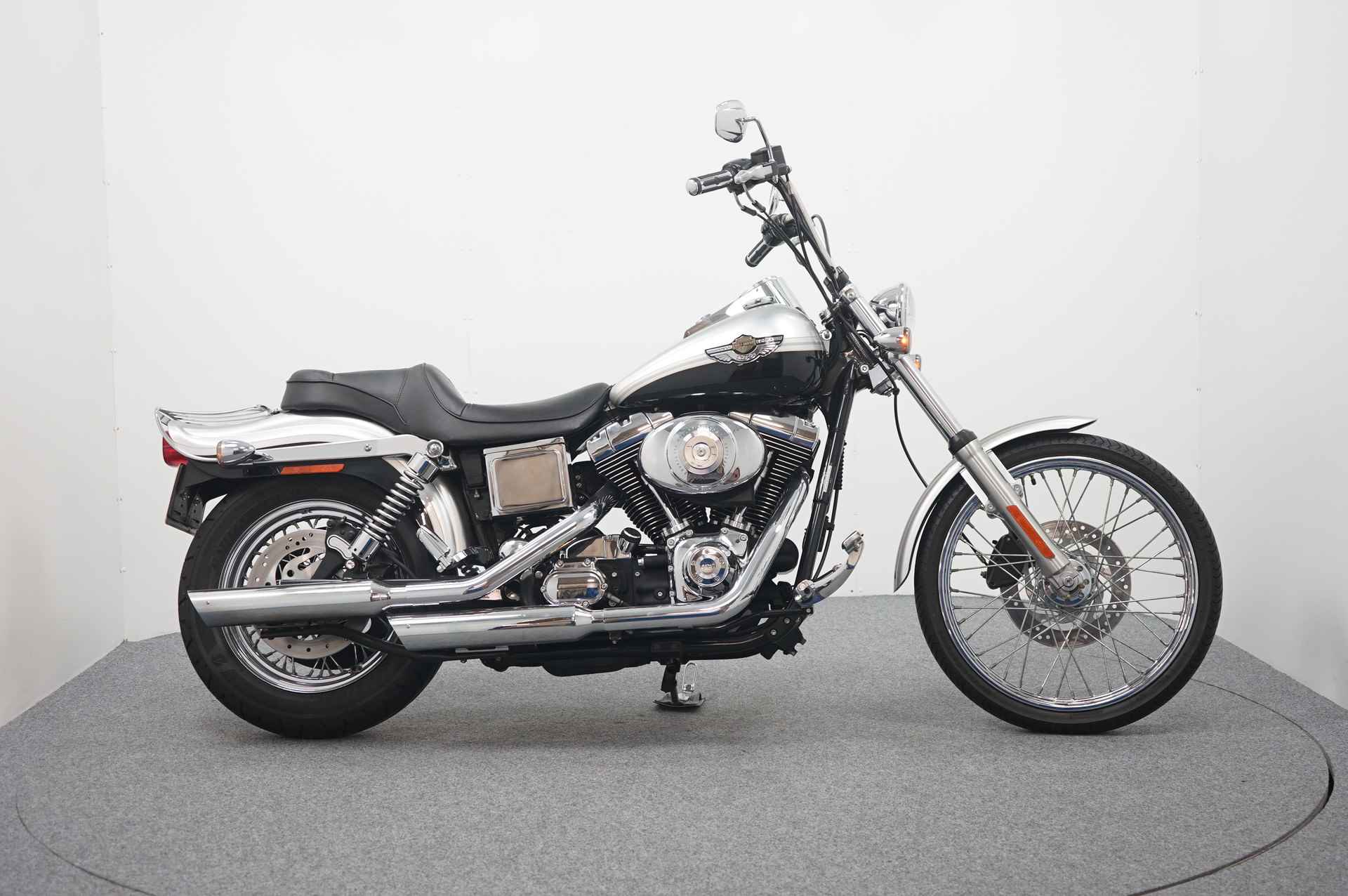 Harley-Davidson WIDE GLIDE gereserveerd rs