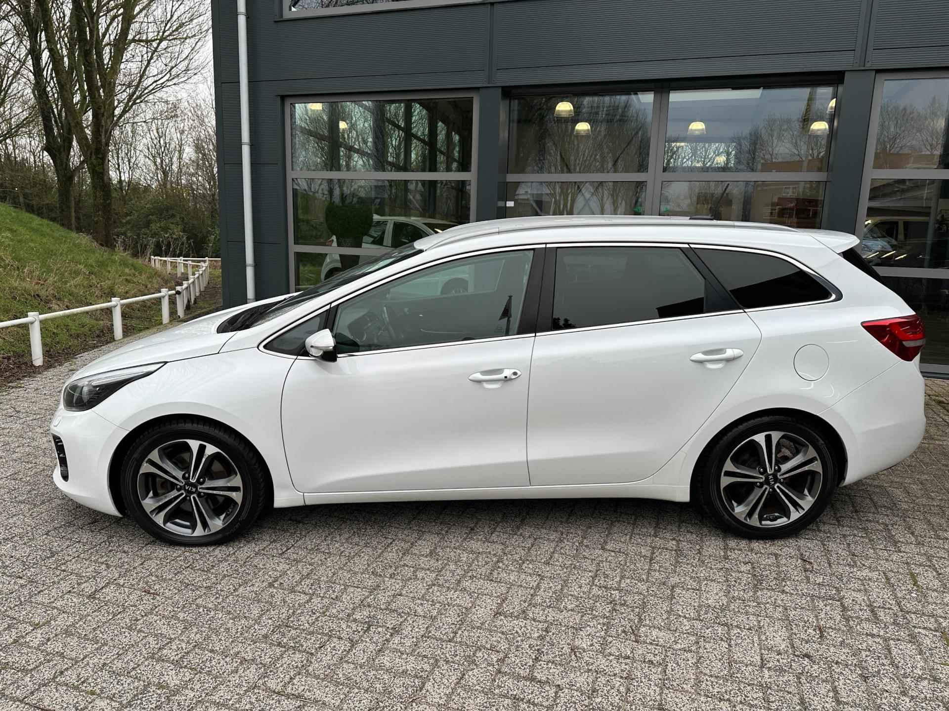 Kia Cee'd Sportswagon 1.0 T-GDi GT-Line - 4/29