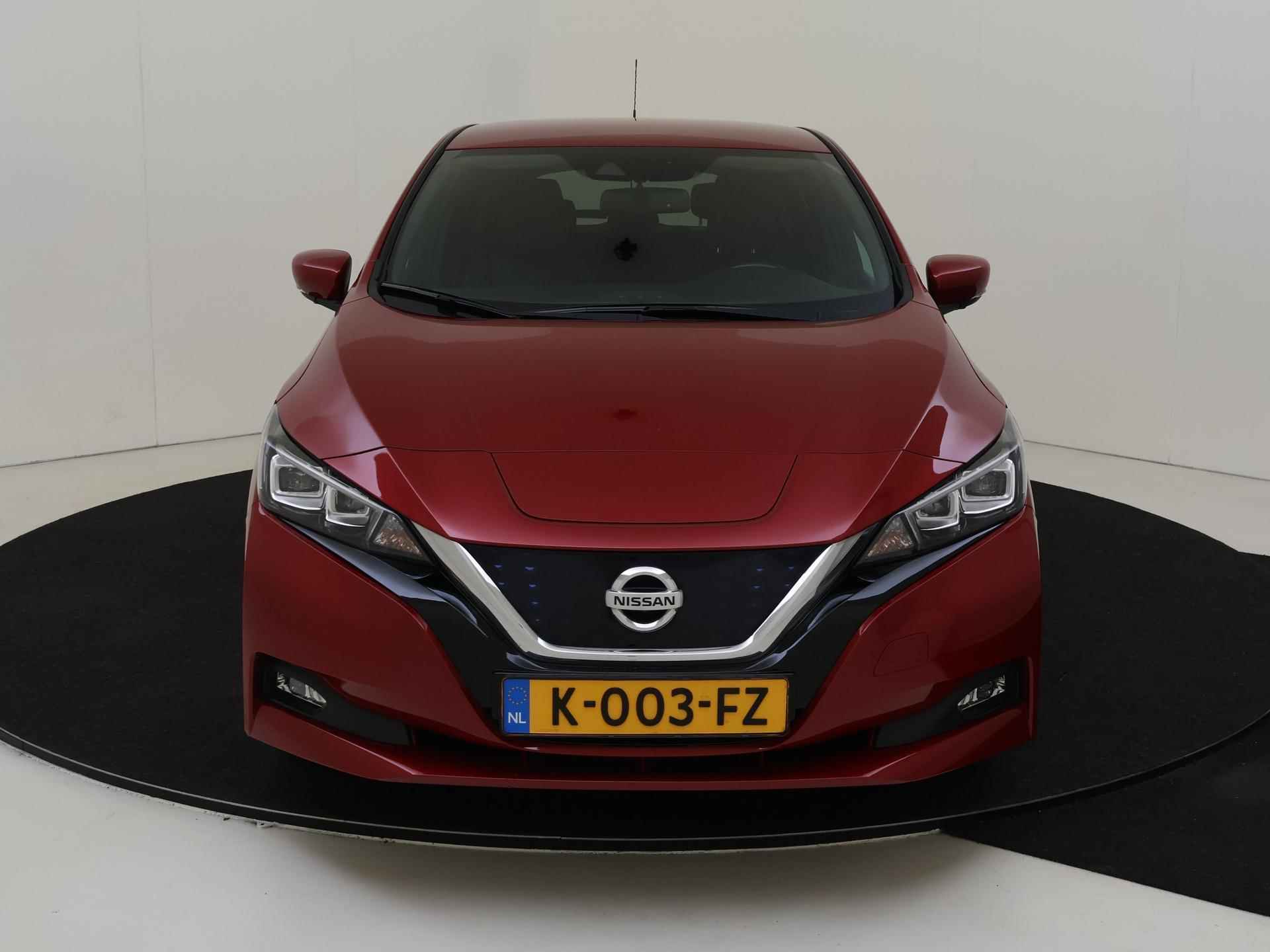 Nissan LEAF Tekna 40 kWh | Camera's rondom | Navigatie | Apple carplay | Bose Audio - 9/28