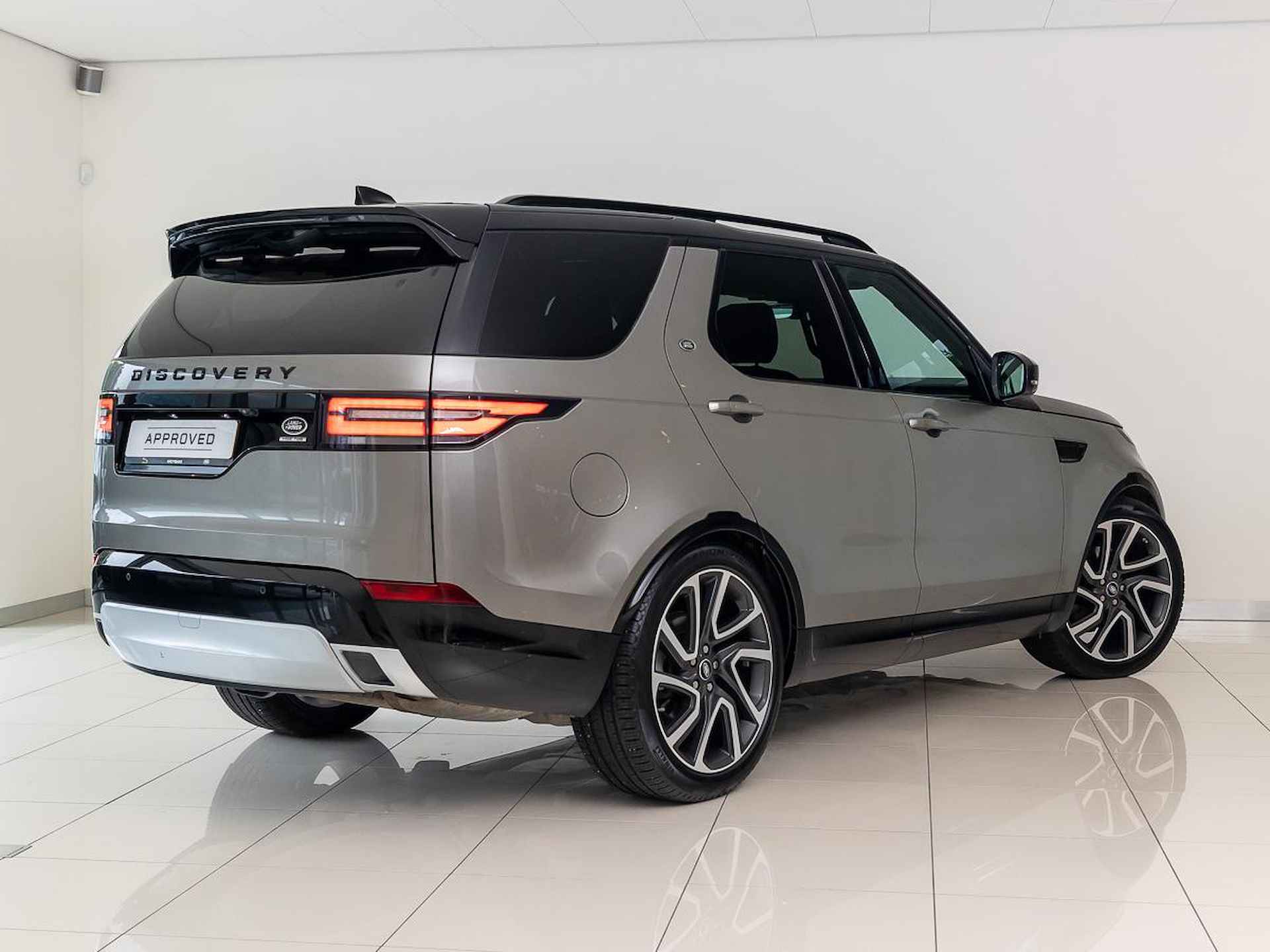 Land Rover Discovery 3.0 Td6 HSE Luxury 7p. | Trekhaak | 24 maanden garantie - 2/26