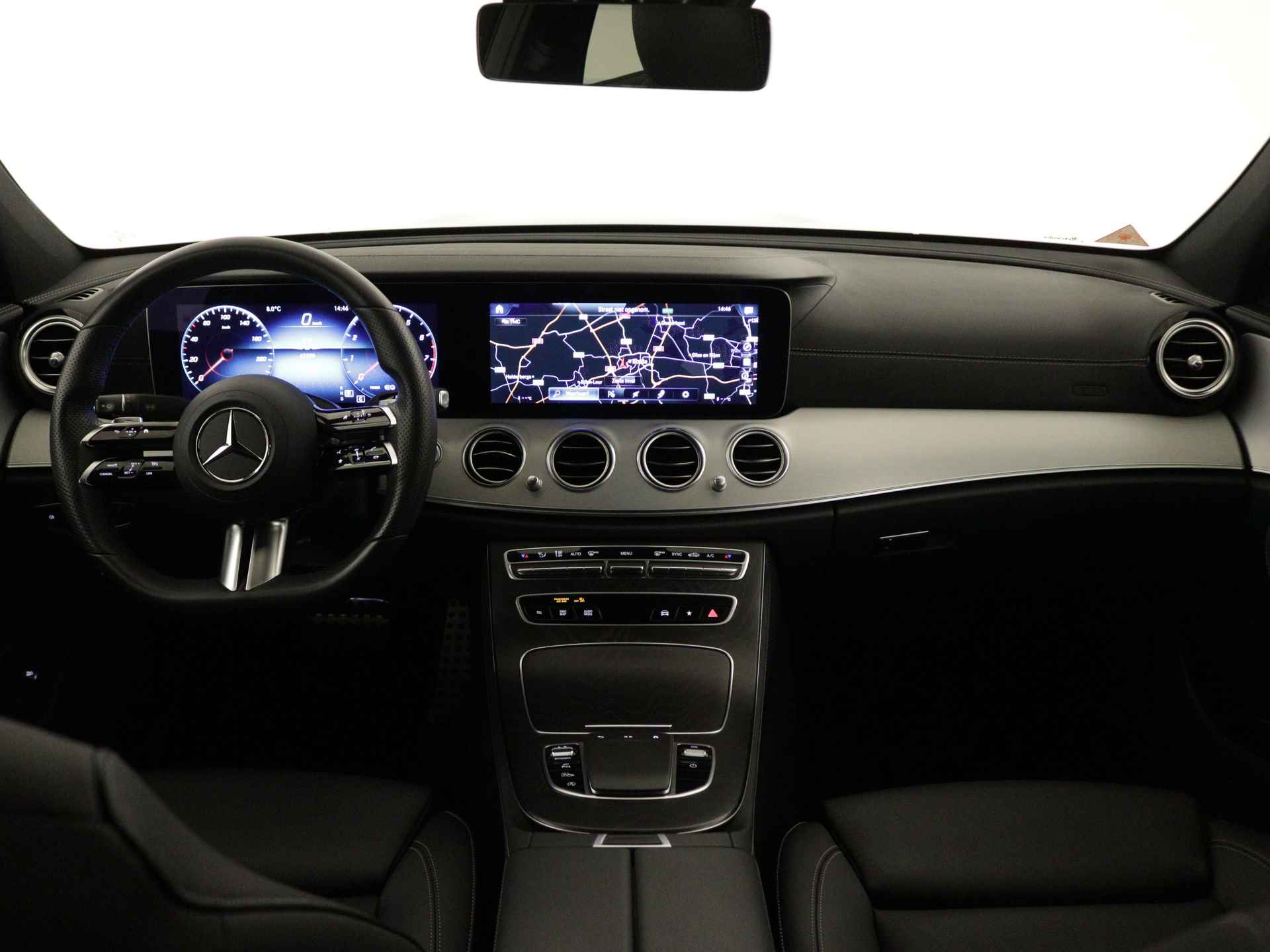 Mercedes-Benz E-Klasse 200 Business Solution AMG | 360-Camera | AMG-Line | AMG- Styling | Dodehoekassistent |  Nightpakket | Sfeerverlichitng | Navigatie | Inclusief 24 maanden Mercedes-Benz Certified garantie voor Europa. - 6/43