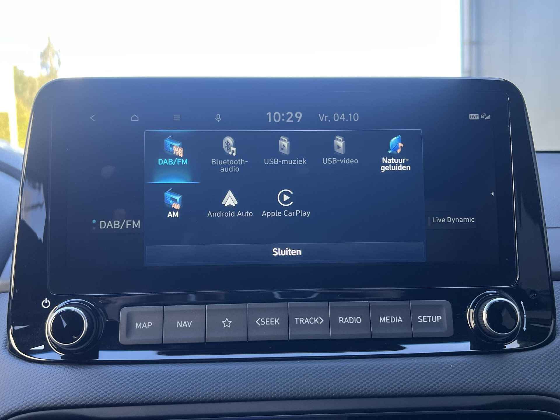 Hyundai Kona 1.6 GDI HEV Comfort Smart Automaat / Navigatie / Achteruitrijcamera / Cruise Control / All Season banden / Apple Carplay / Android Auto / DAB - 10/33