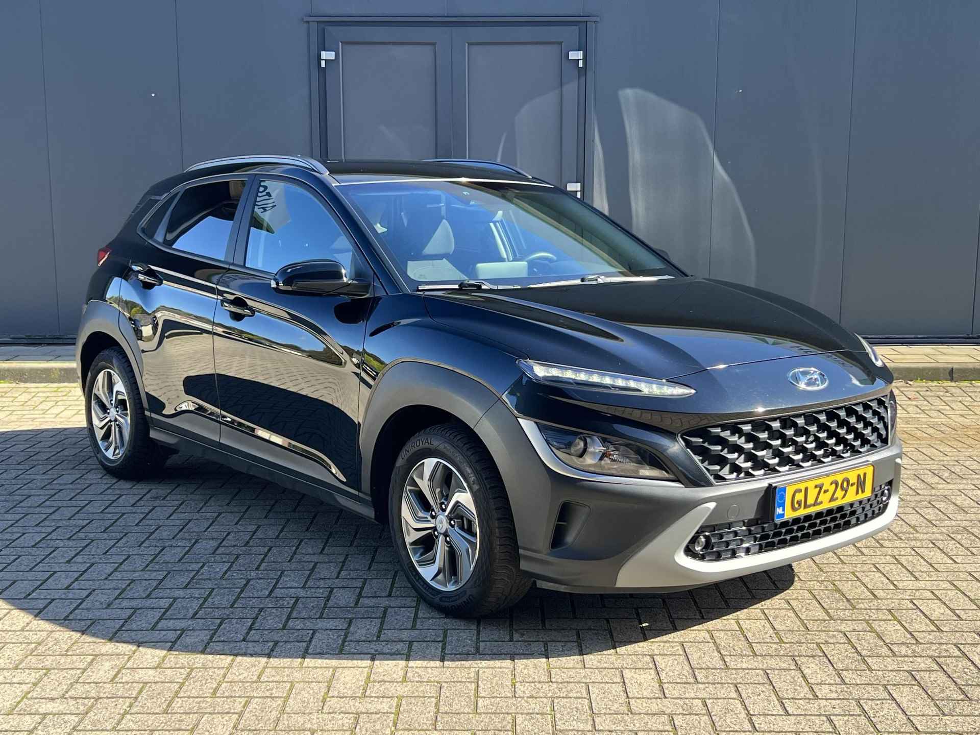 Hyundai Kona 1.6 GDI HEV Comfort Smart Automaat / Navigatie / Achteruitrijcamera / Cruise Control / All Season banden / Apple Carplay / Android Auto / DAB - 17/33