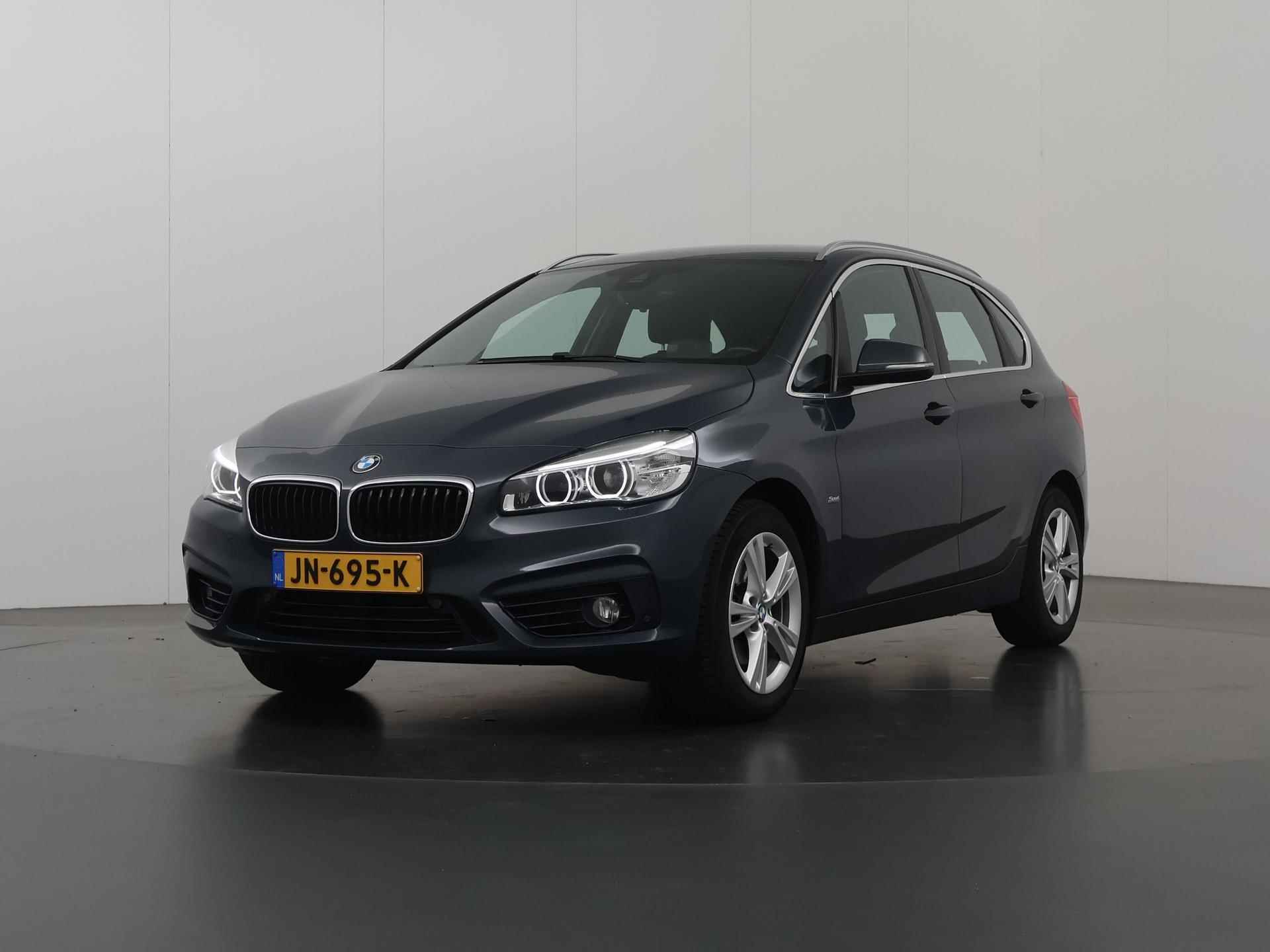 BMW 2-serie Active Tourer 218i Centennial Executive | Navigatie | Keyless Go | Climate control | Parkeersensoren | Trekhaak | HUD | Sportstoelen | - 38/38