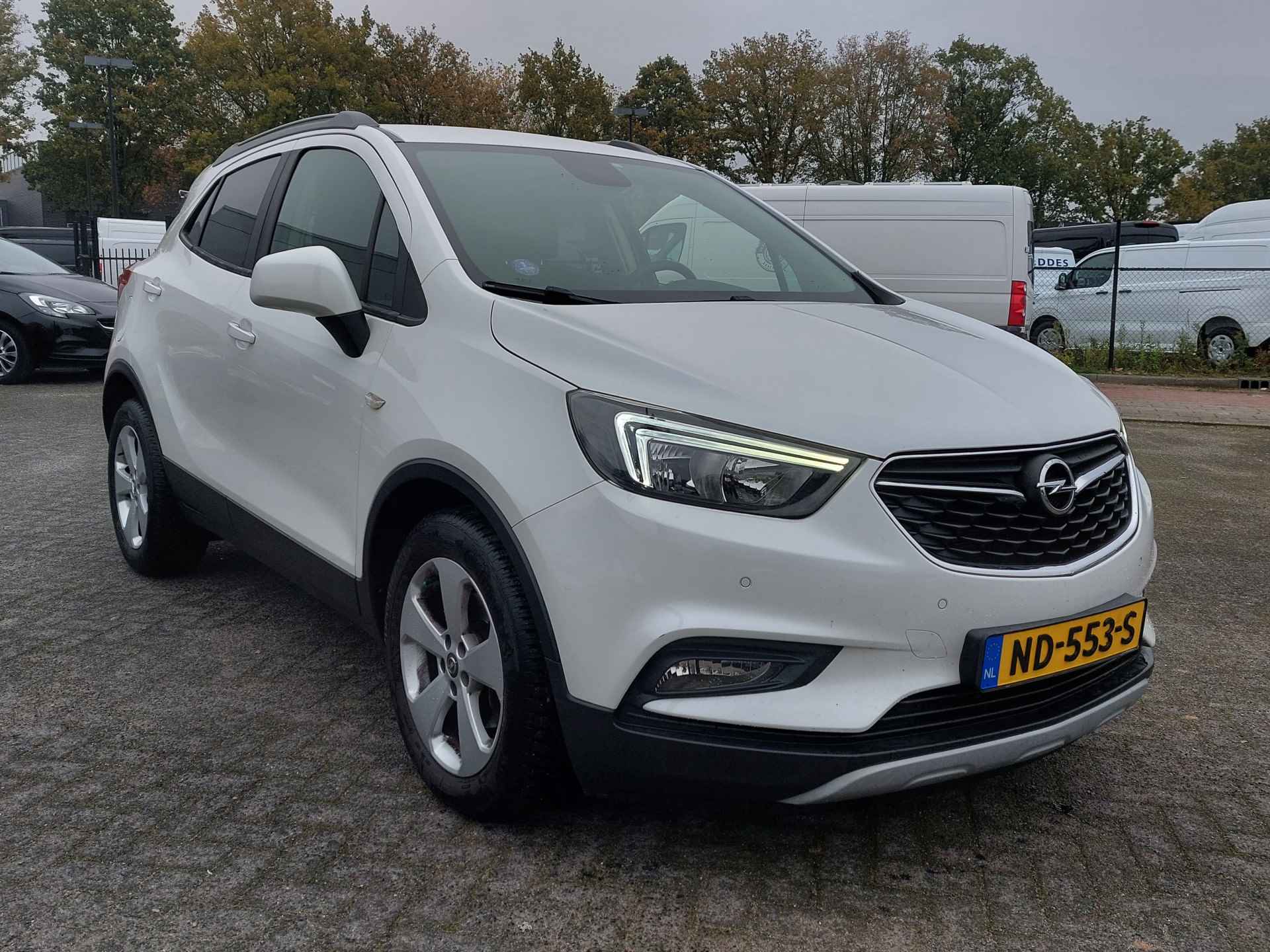 Opel Mokka X 1.4 Turbo 140pk Edition+ | Navi + Apple Carplay + Android Auto | Airco | Cruise | Pdc V+A+Camera | Licht+Regensensor | Mistlampen | Privacy Glass | 17''lm | Trekhaak - 3/36