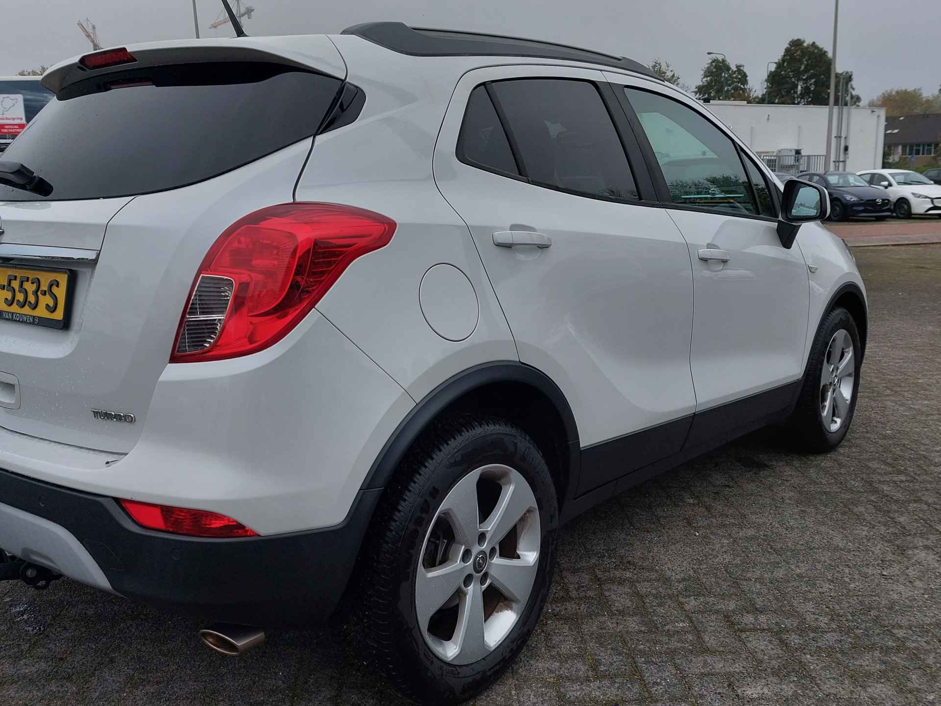 Opel Mokka X 1.4 Turbo 140pk Edition+ | Navi + Apple Carplay + Android Auto | Airco | Cruise | Pdc V+A+Camera | Licht+Regensensor | Mistlampen | Privacy Glass | 17''lm | Trekhaak - 35/36