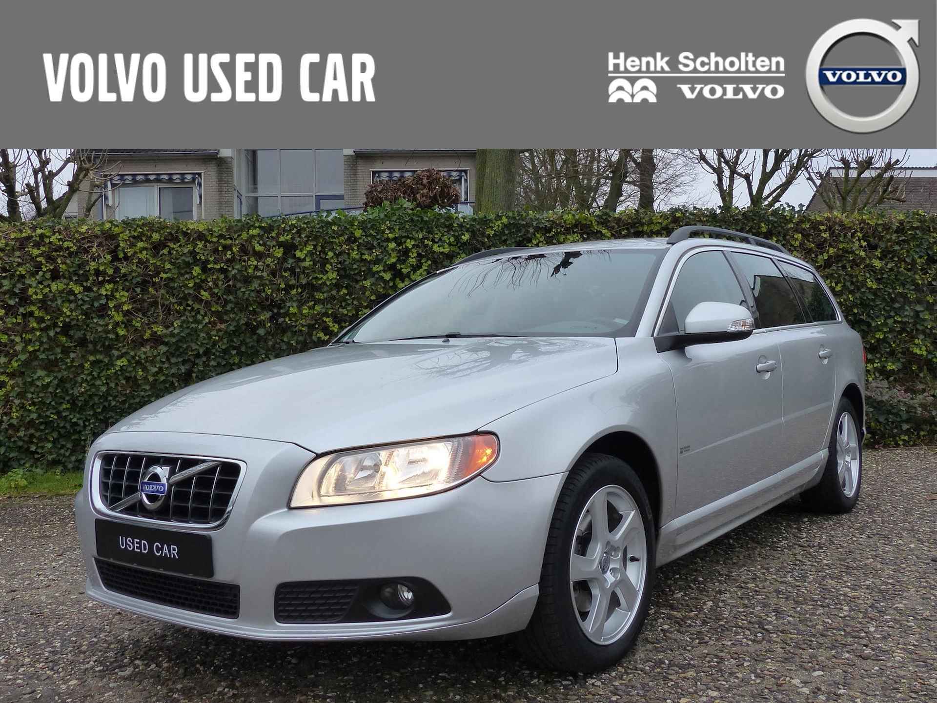 Volvo V70 T4 AUT6 180 PK Limited Edition, Lederen bekleding, Stoelverwarming, RTI Navigatie, Bluetooth telefoonvoorbereiding, Park Assist achter, Elektrisch bedienbare achterklep, 17" Lichtmetalen velgen, Noodreservewiel - 2/8