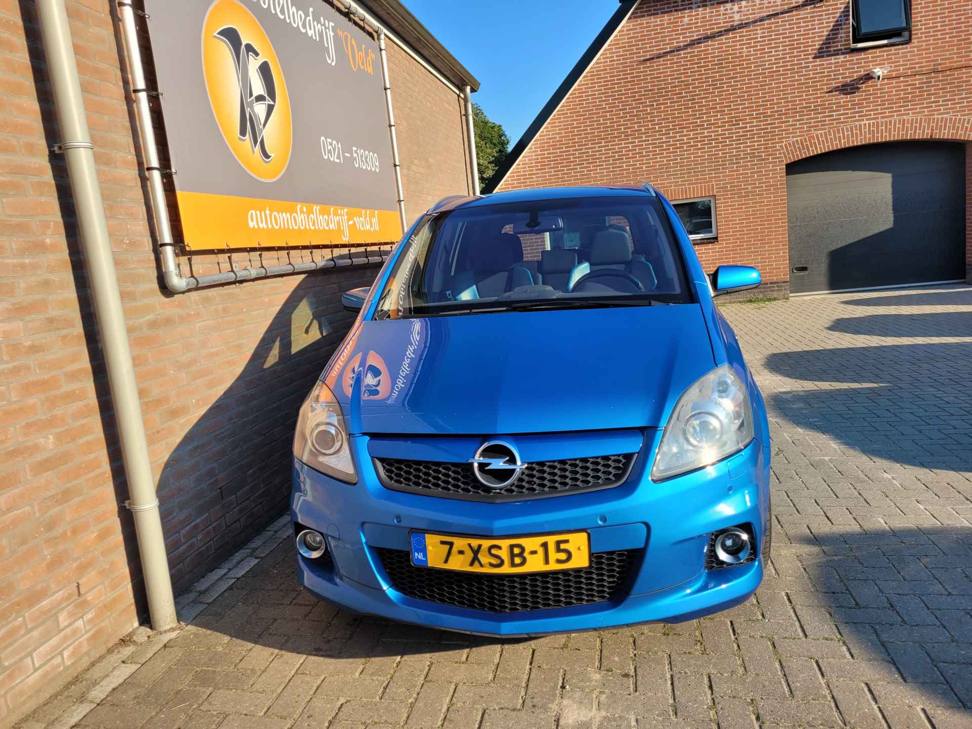 Opel Zafira 2.0 T OPC - 2/27