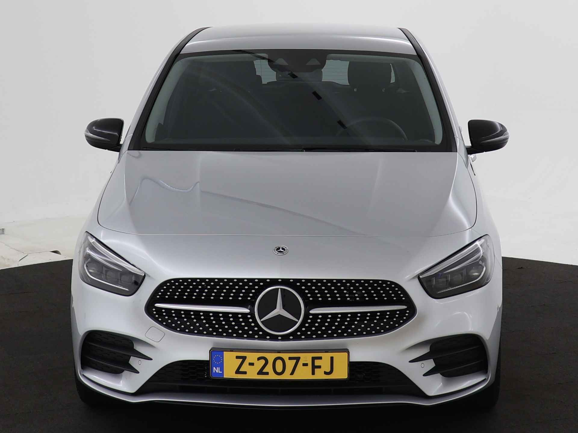 Mercedes-Benz B-Klasse 250 e AMG Line Limited Multispaaks lichtmetalen velgen | MBUX wide screen | Navigatie | Parking support | Inclusief 24 maanden Mercedes-Benz Certified garantie voor Europa. | - 27/45