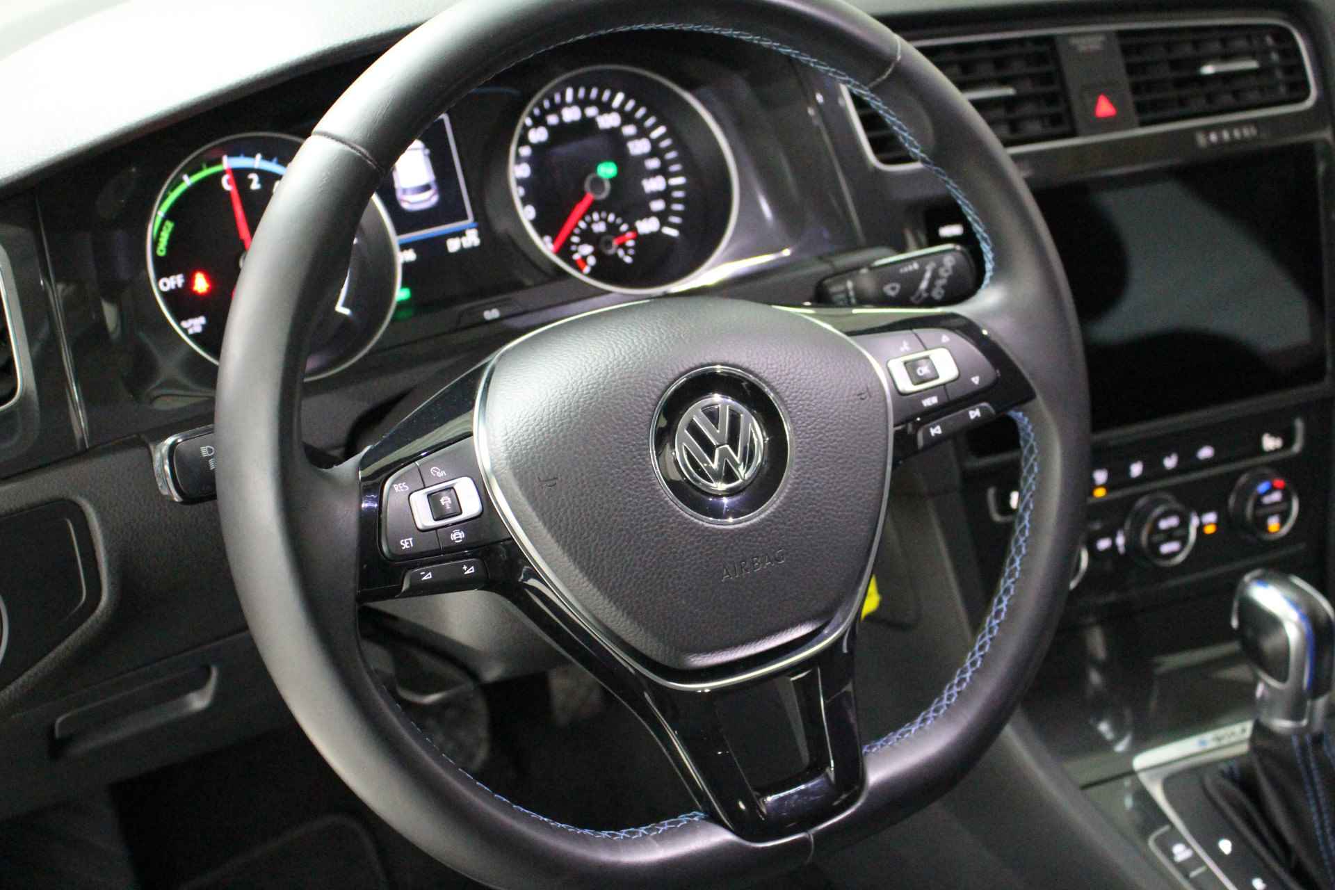 Volkswagen e-Golf e-Golf 136PK Navigatie | Warmtepomp | Led Verlichting - 13/22