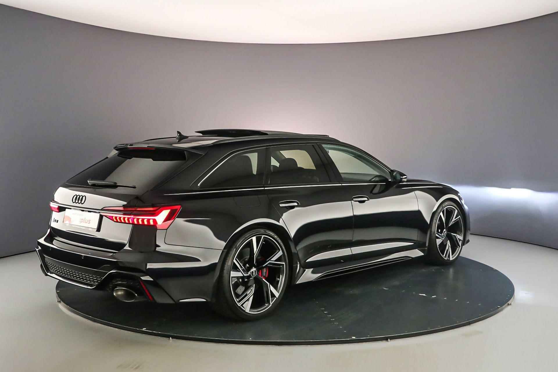 Audi RS 6 600pk | Keramisch | Pano | B&O | Head UP | 305km\h | RS Dynamic Plus | Tour/City | 4Wiel Besturing | 360Cam | Servo | RS Sportuitlaat | RS Luchtvering | - 9/67