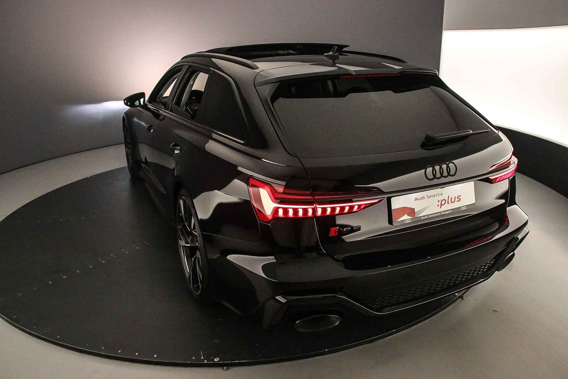 Audi RS 6 600pk | Keramisch | Pano | B&O | Head UP | 305km\h | RS Dynamic Plus | Tour/City | 4Wiel Besturing | 360Cam | Servo | RS Sportuitlaat | RS Luchtvering | - 59/67