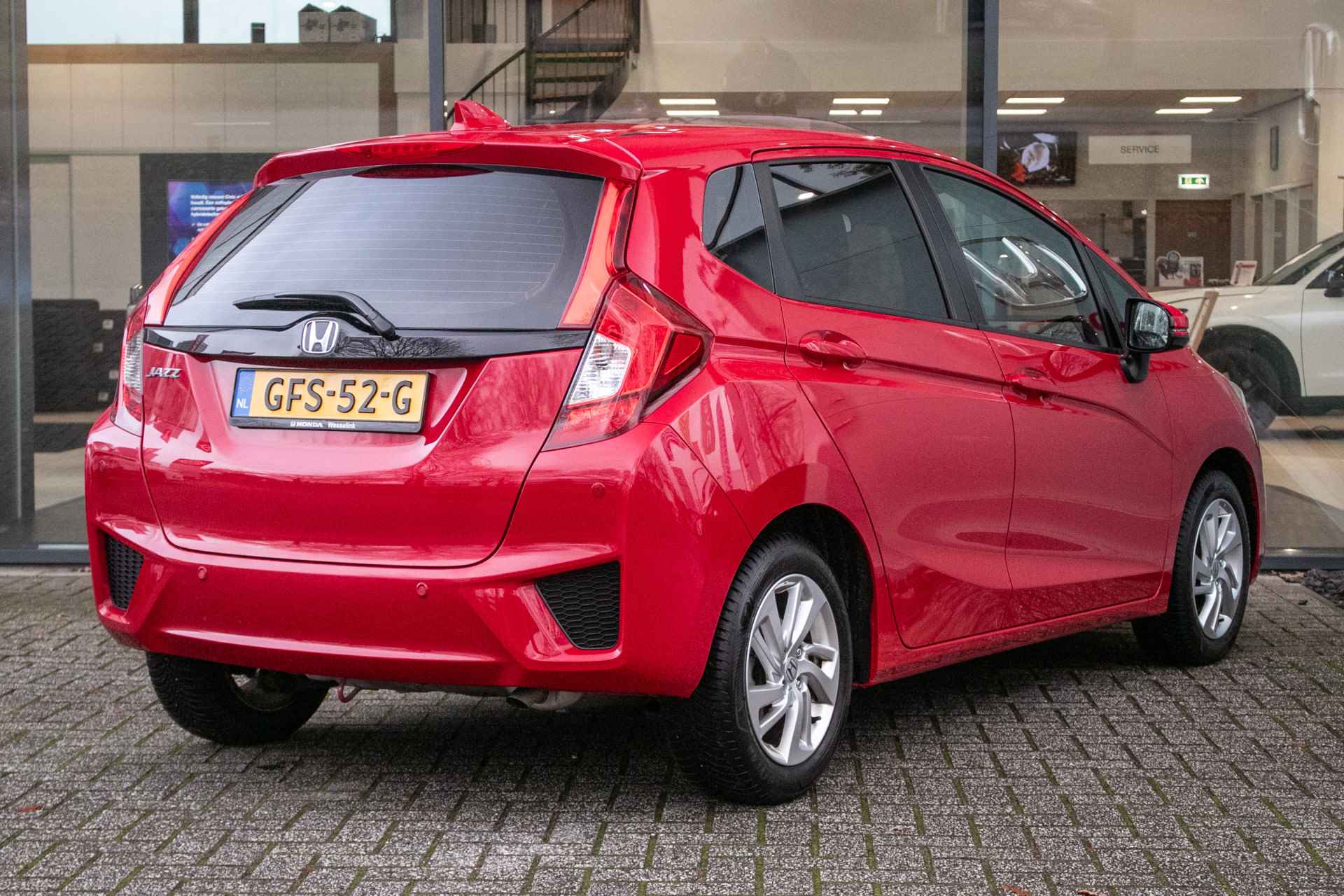 Honda Jazz 1.3 i-VTEC Comfort -All in rijklaarprijs | Navi | Stoelverw. | All Season banden | Dealer ond. - 3/37